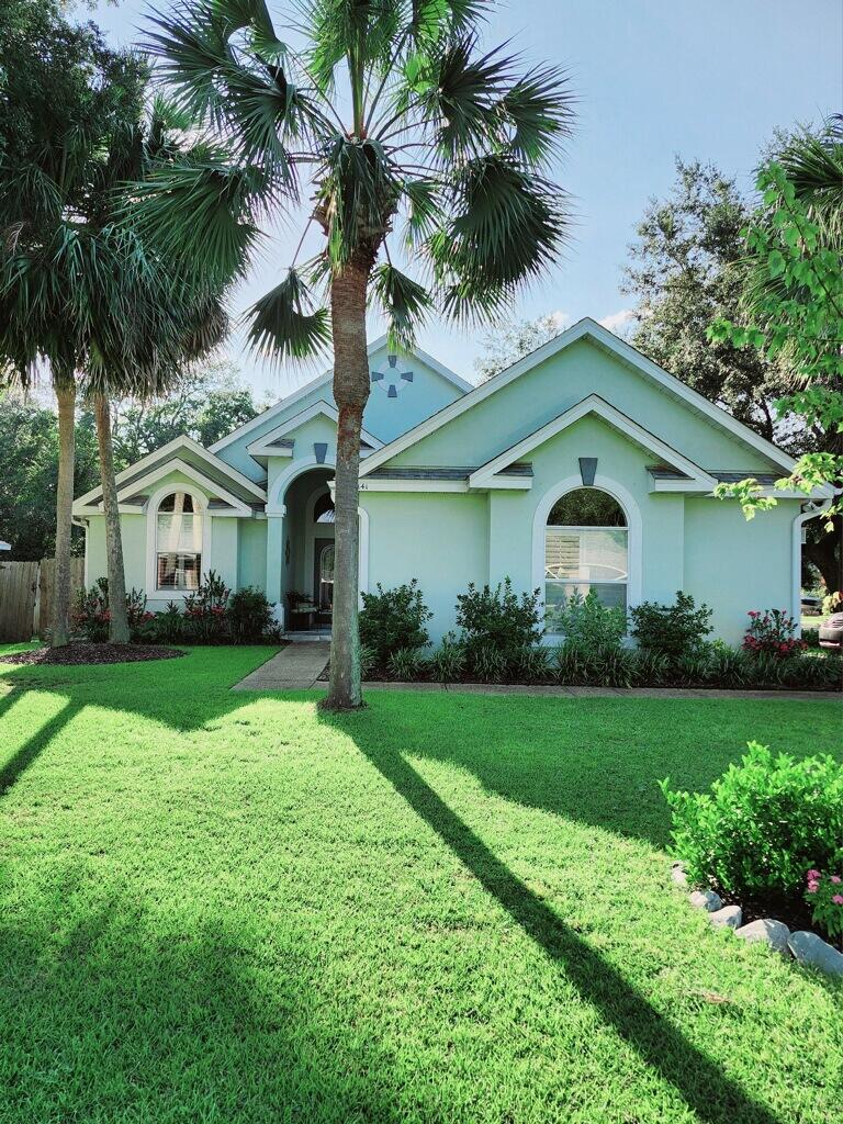 🚪 Unlock Your Dream Home in Robledal Estates! 🚤From the moment you turn the key, you'll know--you've found the one. This spotless 3-bedroom, 2-bath beauty blends modern updates with timeless comfort.✨ Highlights you'll love:Gleaming quartz countertops & newer appliances2021 HVAC, Roof, & Water Heater--worry-free living for years to comeFresh, professional paint inside & outEpoxy-coated garage floor + custom backyard shed for all your storage needsSleek sliding glass doors with built-in blindsCozy wood-burning fireplace for perfect evenings in💡 Bonus: No HOA! But as a Robledal Estates resident, you can opt into Crab Inc membership for exclusive boat ramp & dock access--weekend adventures await.This home is move-in ready, packed with upgrades, and ready for your story!