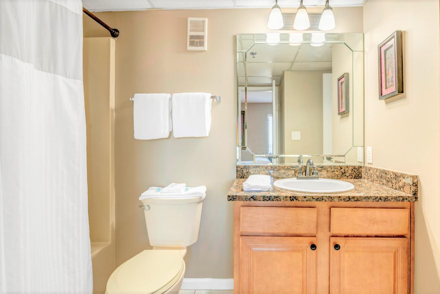 EDGEWATER TOWER 3 - Residential