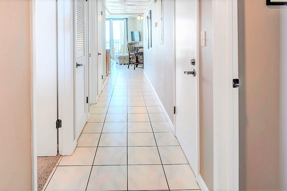 EDGEWATER TOWER 3 - Residential