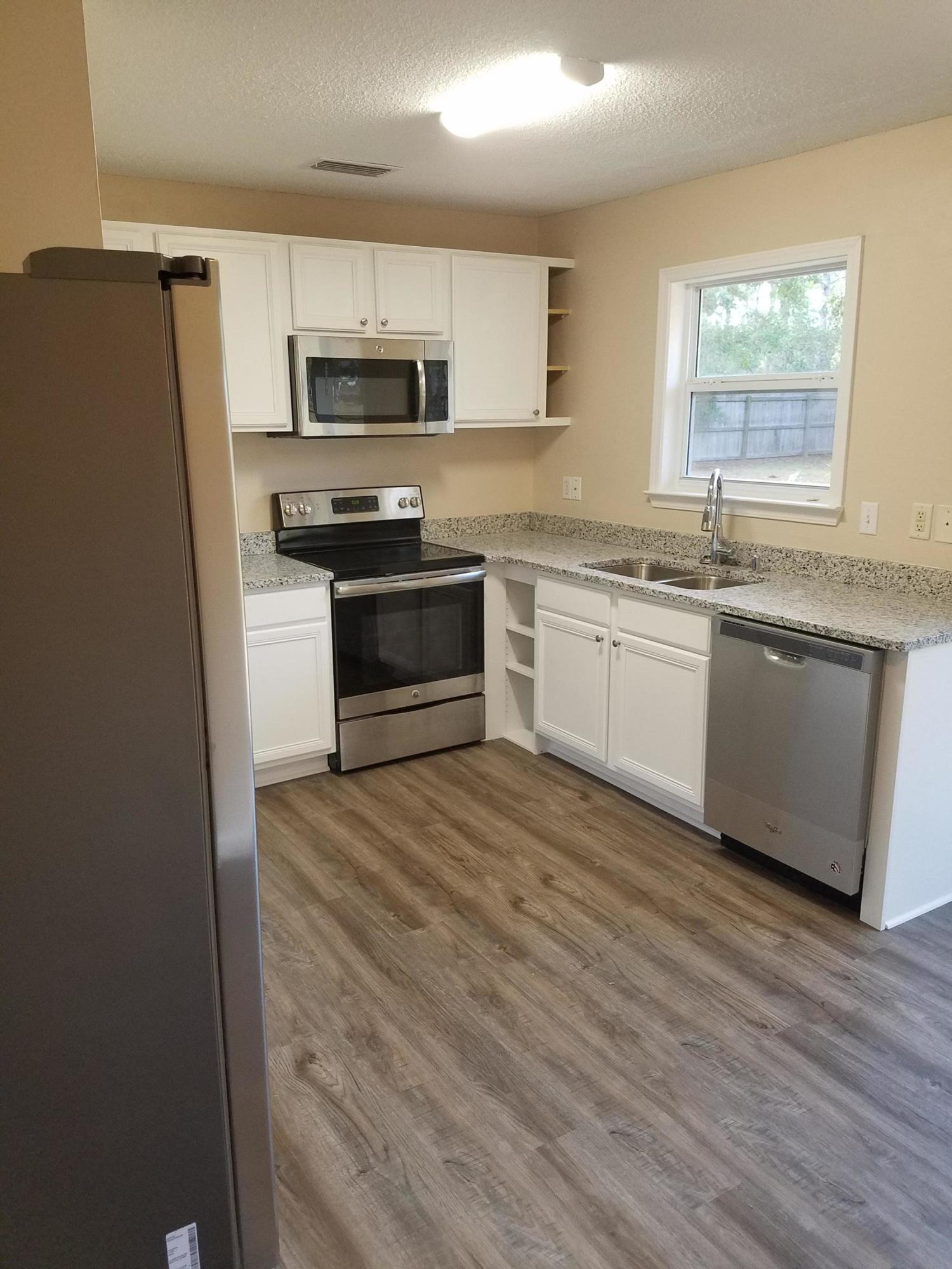 JO-KATHERINE MEADOWS - Residential