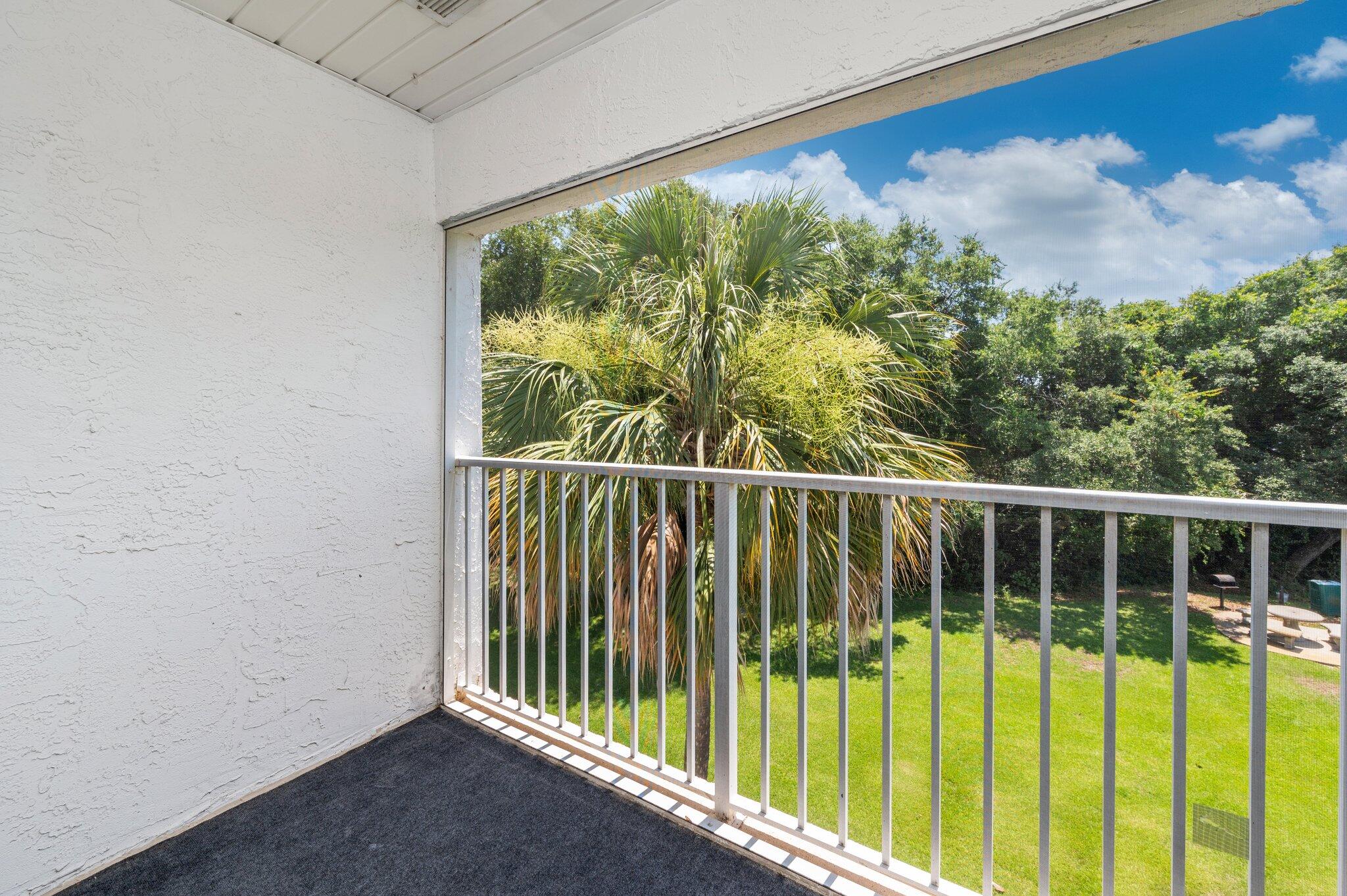 FLORIDA CLUB - Residential Lease