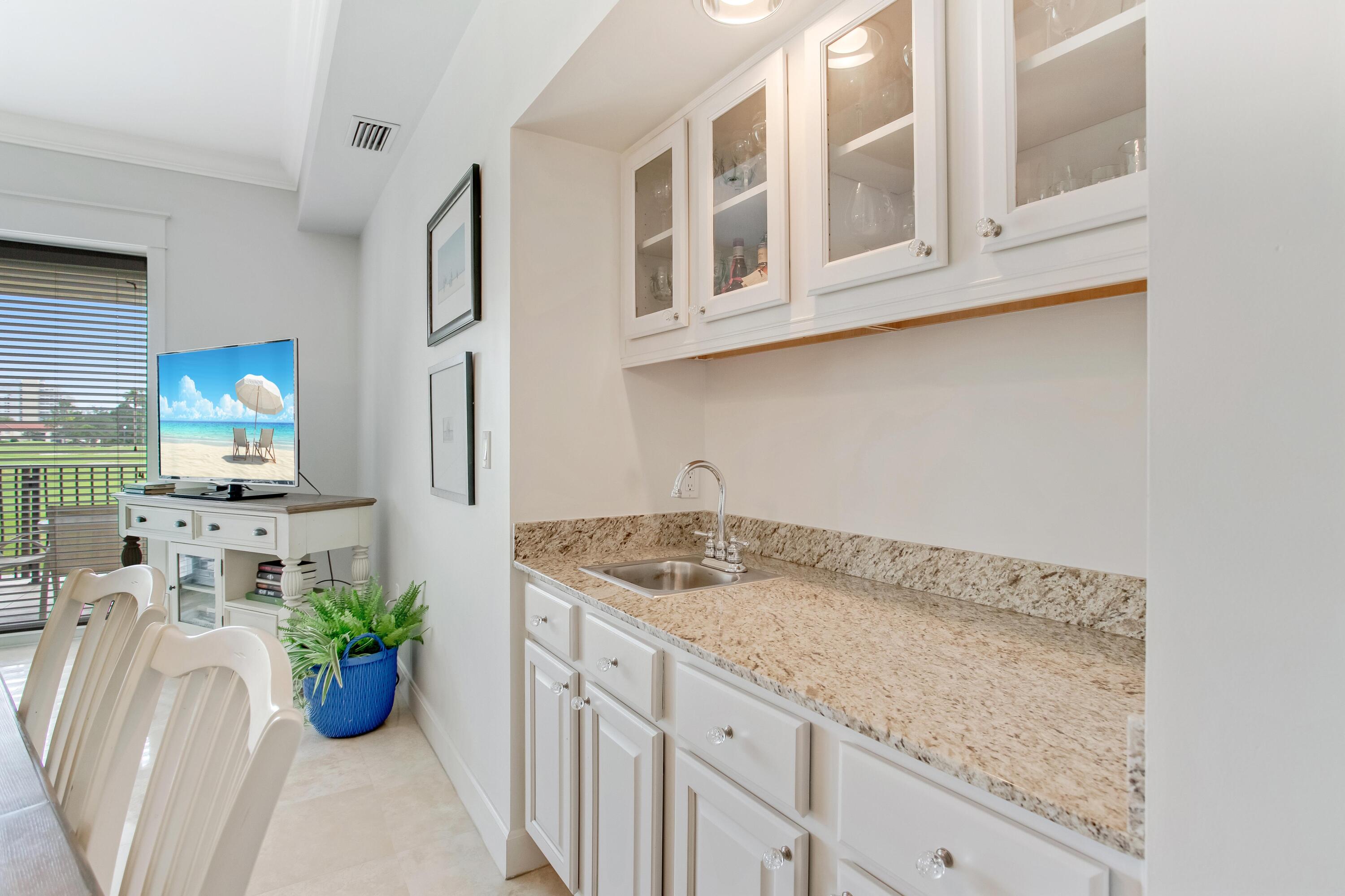 Pine Ridge Villas - Residential