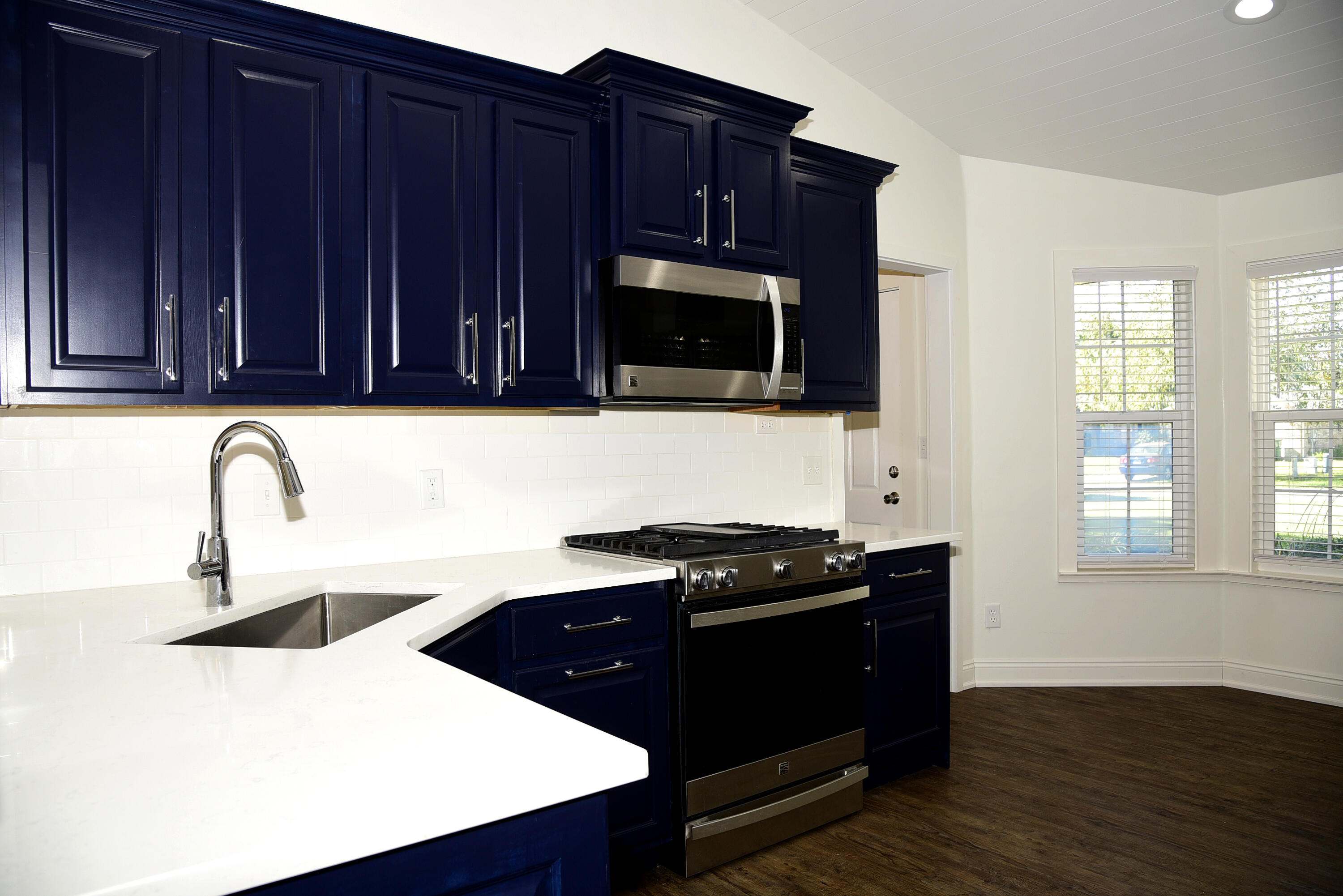 RAINTREE ESTATES - Residential