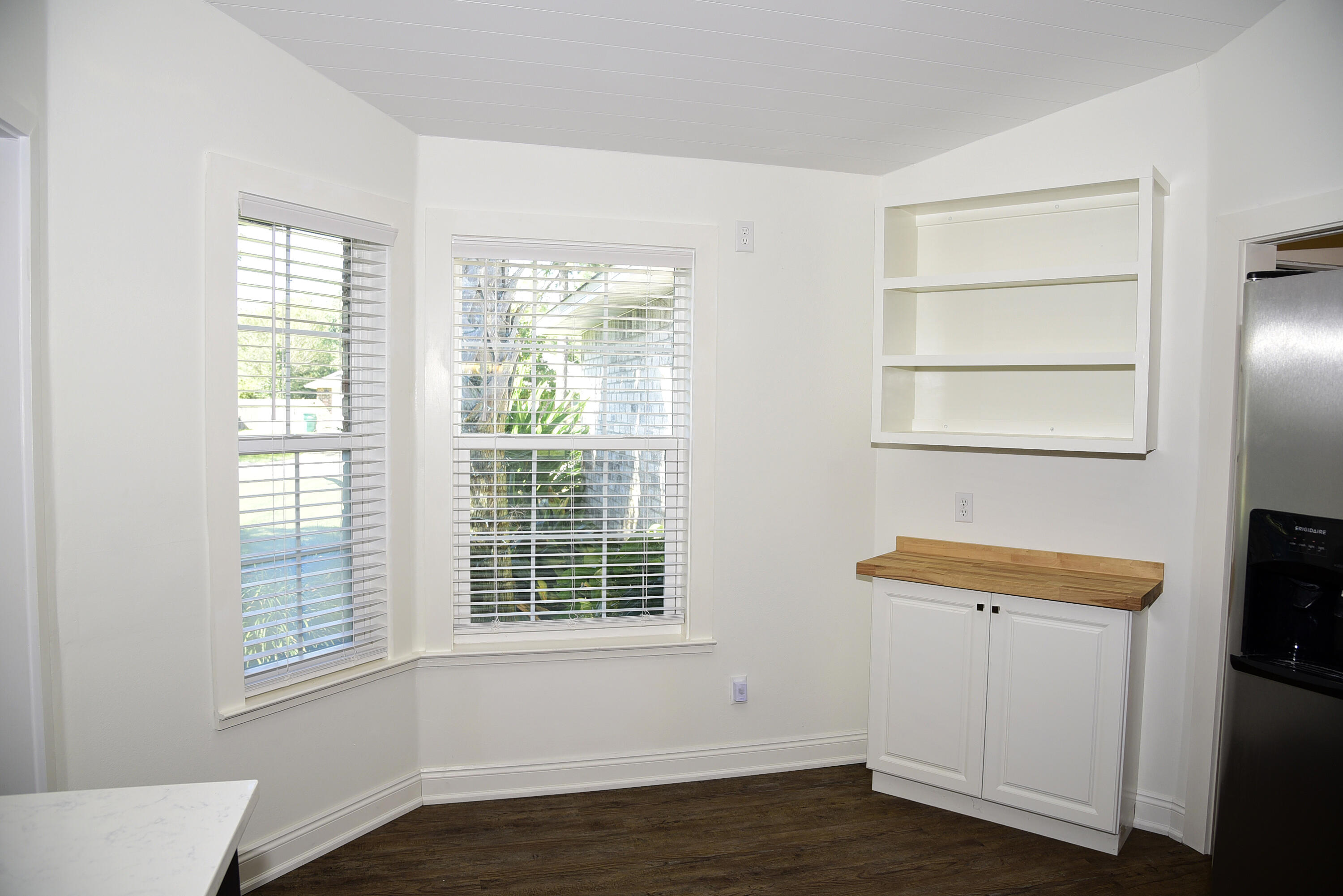 RAINTREE ESTATES - Residential