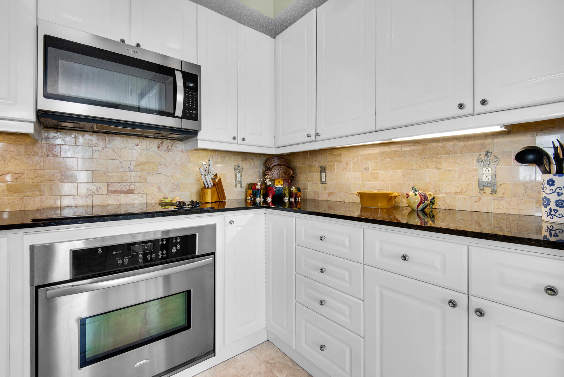 BEACH COLONY WEST CONDO - Residential