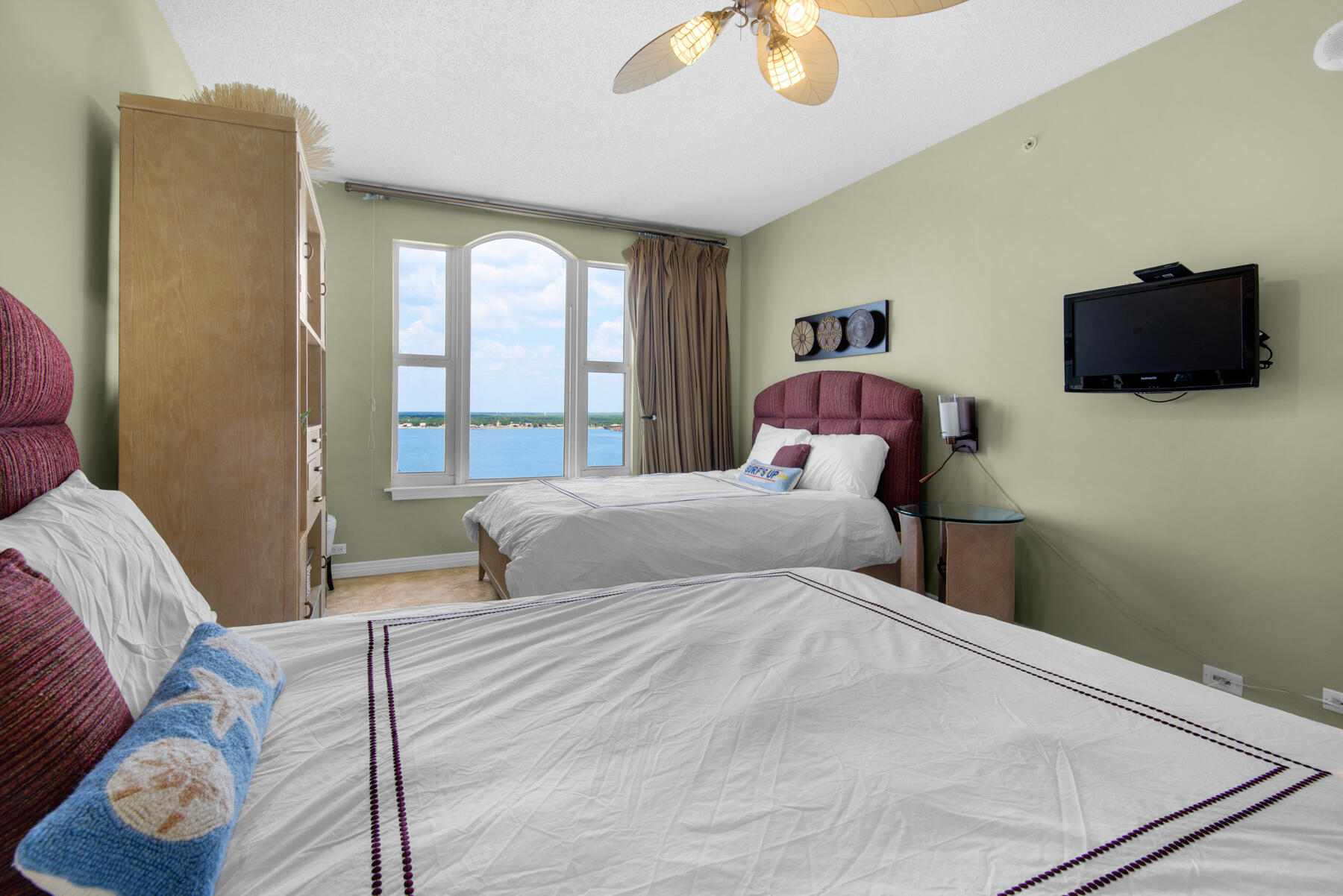 BEACH COLONY WEST CONDO - Residential