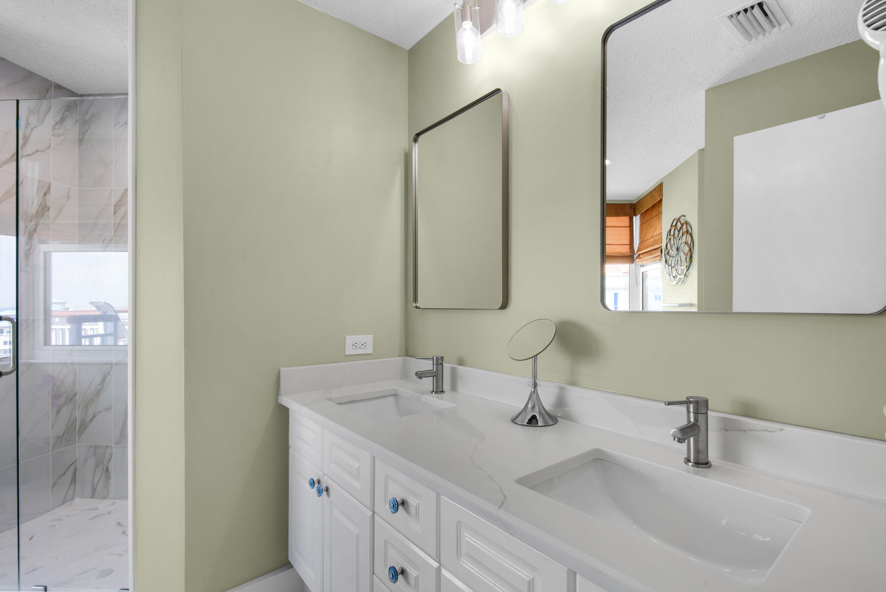 BEACH COLONY WEST CONDO - Residential
