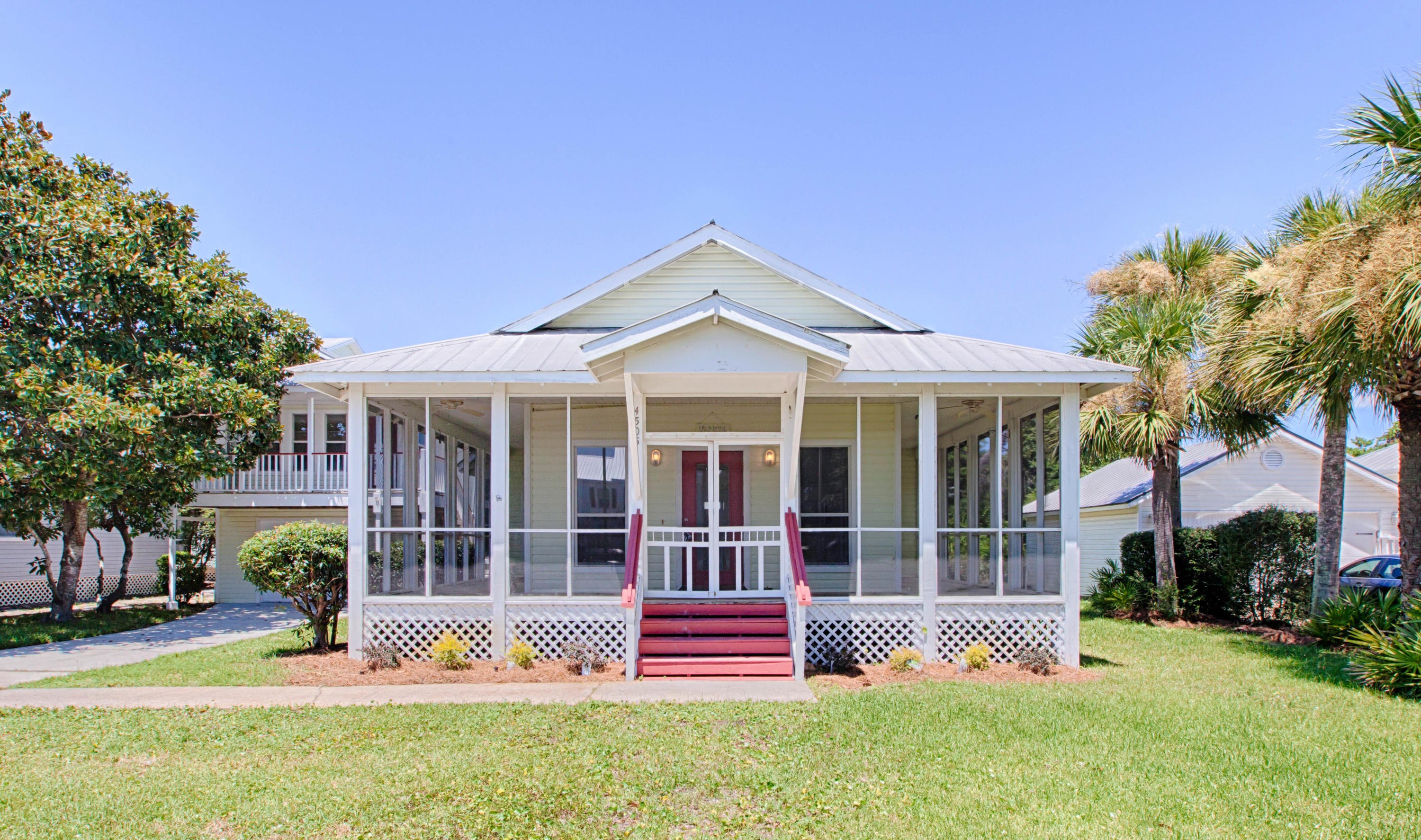 CRYSTAL BEACH - Residential