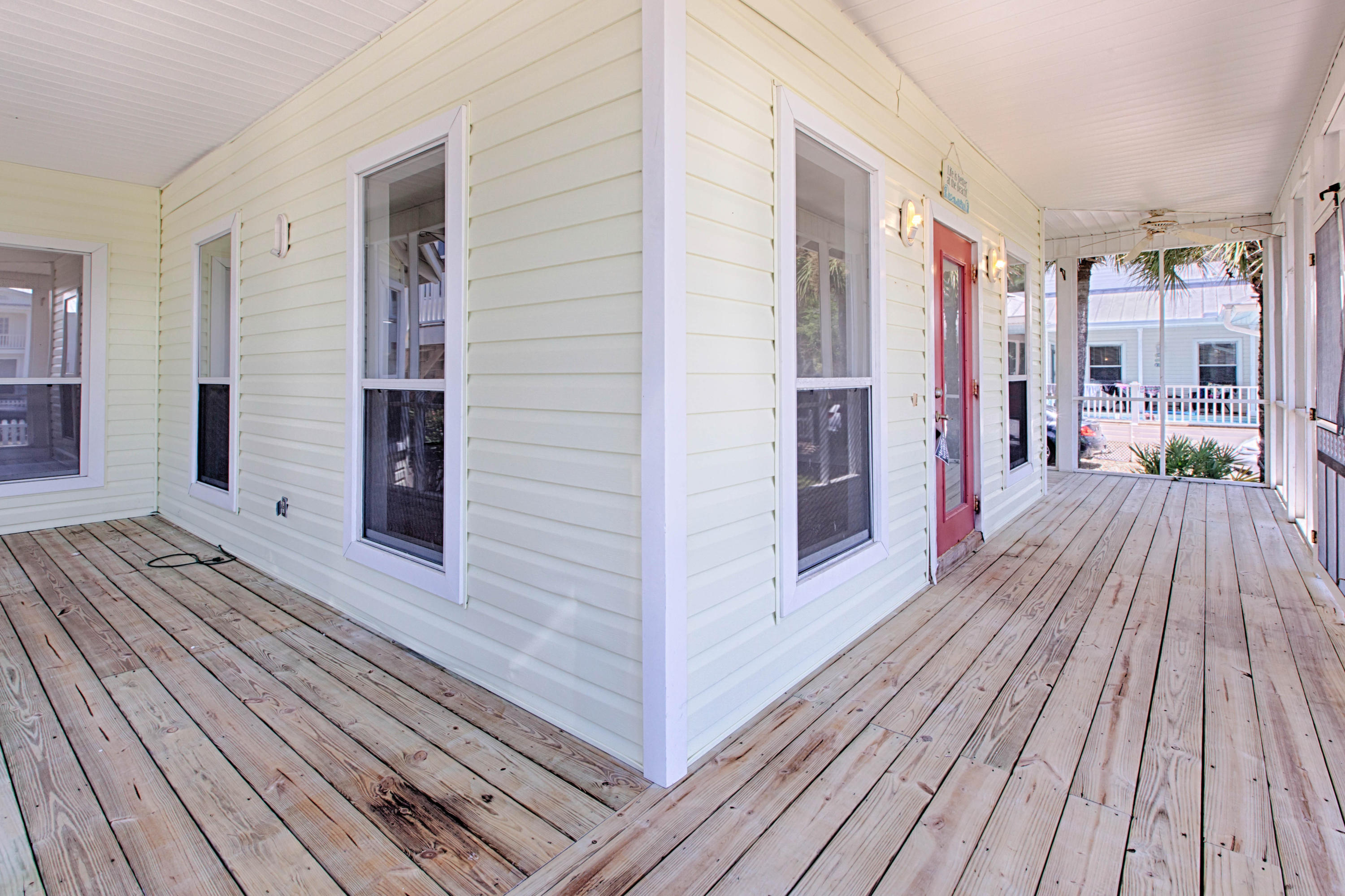 CRYSTAL BEACH - Residential