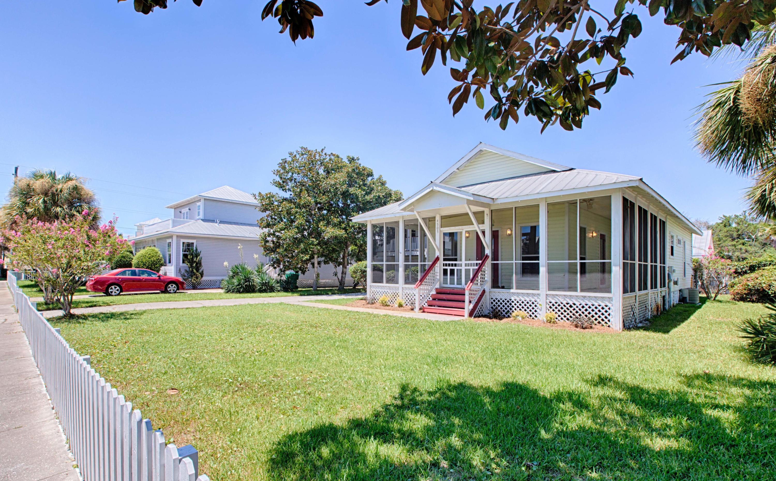 CRYSTAL BEACH - Residential