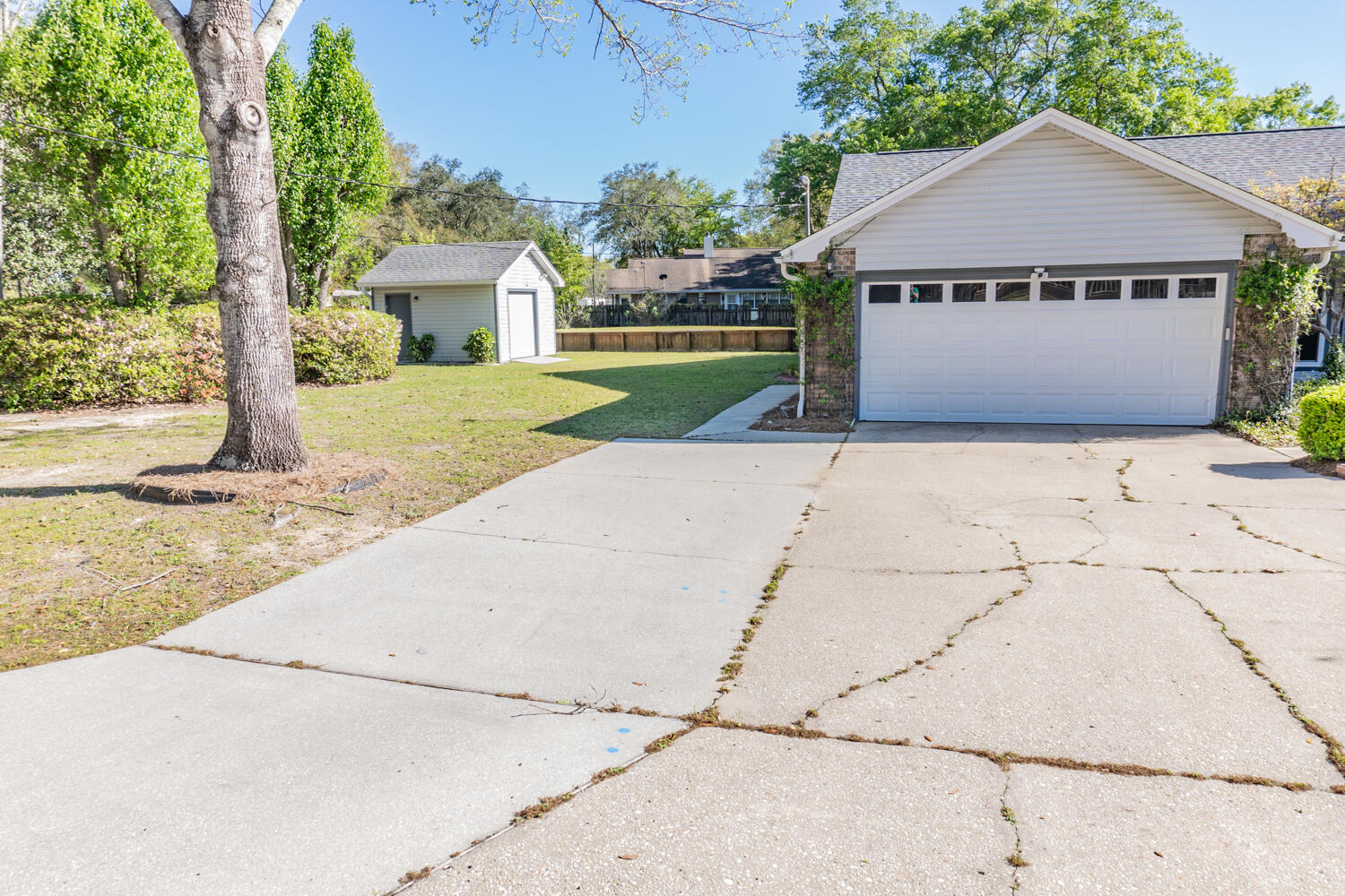 PAGE PLACE - Residential Lease