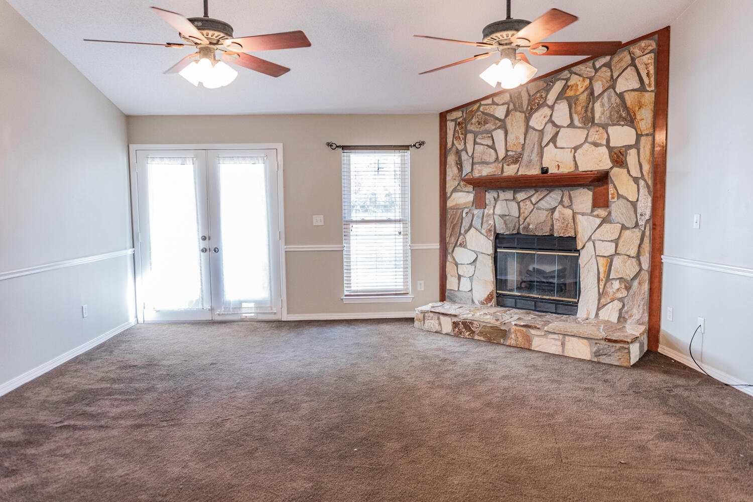 PAGE PLACE - Residential Lease