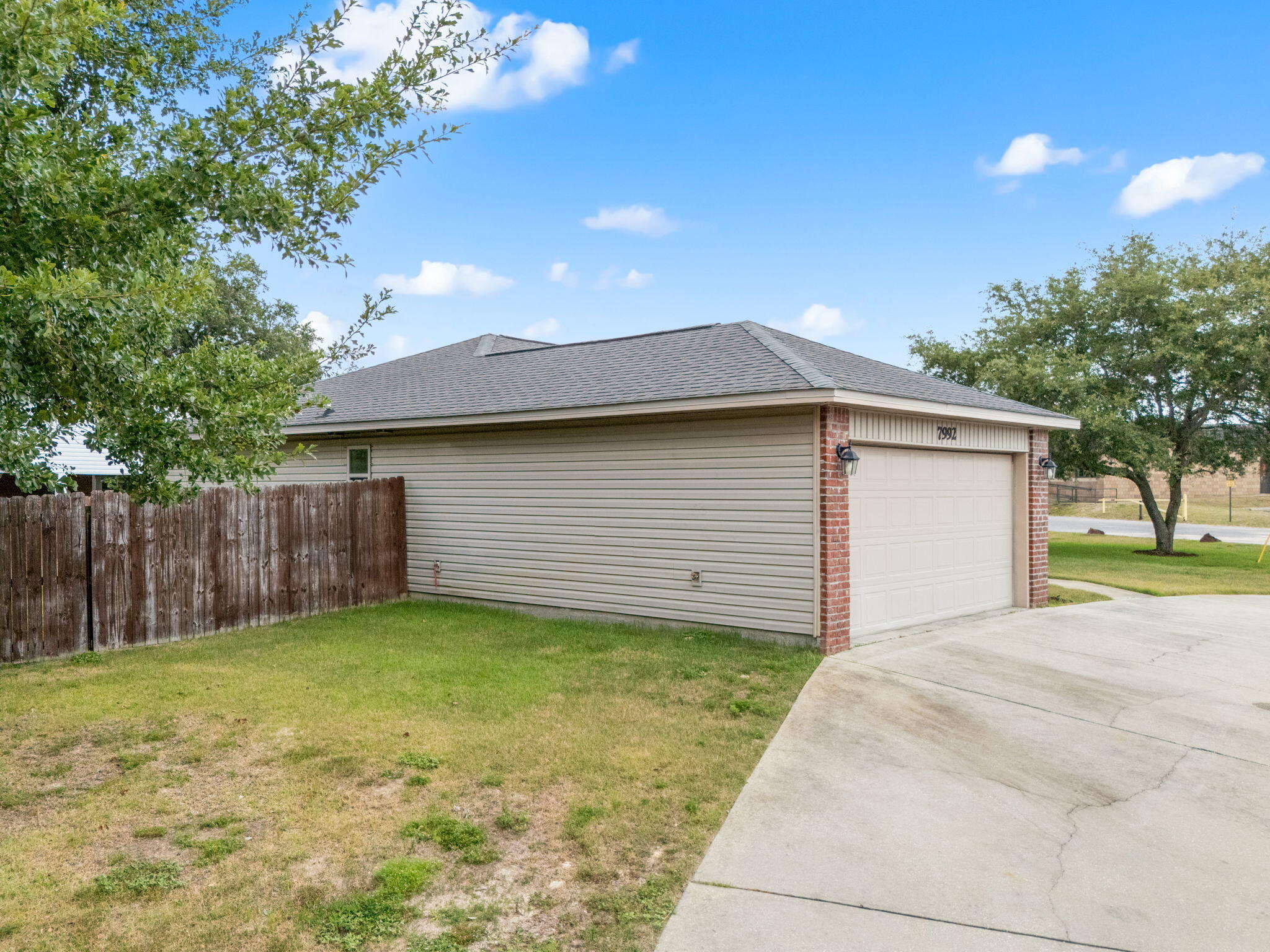 WILLIAMS CREEK ESTATES - Residential