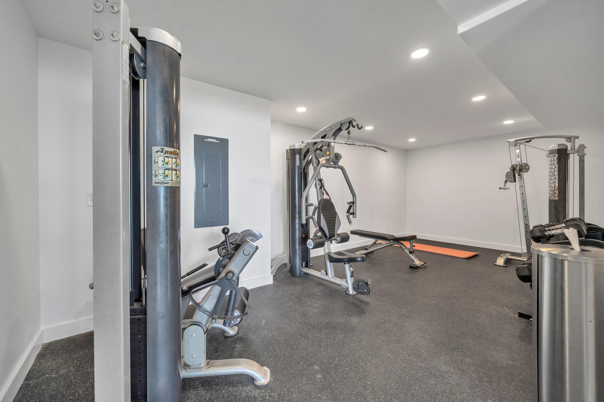 STERLING SANDS CONDO - Residential