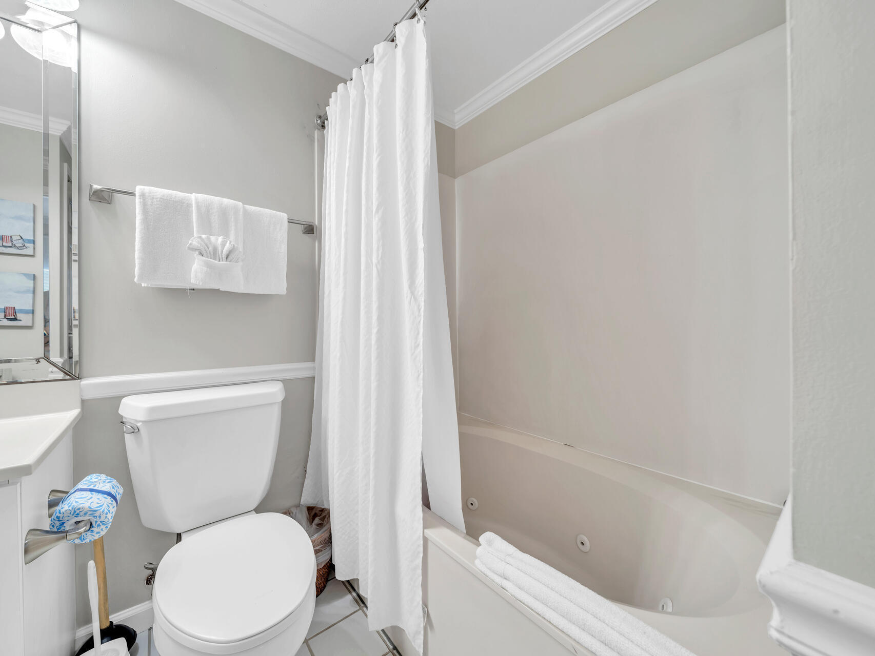 STERLING SANDS CONDO - Residential