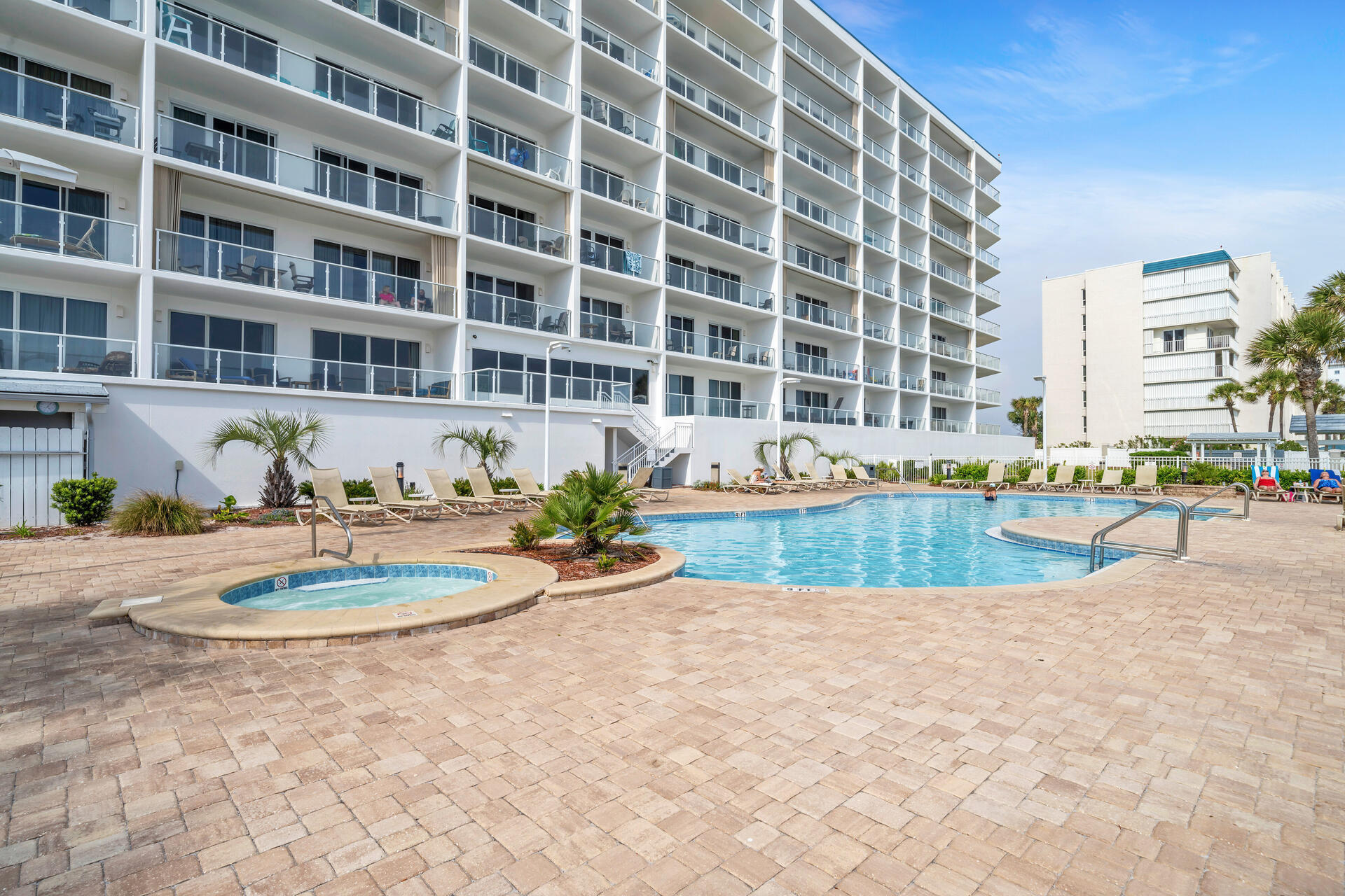 STERLING SANDS CONDO - Residential