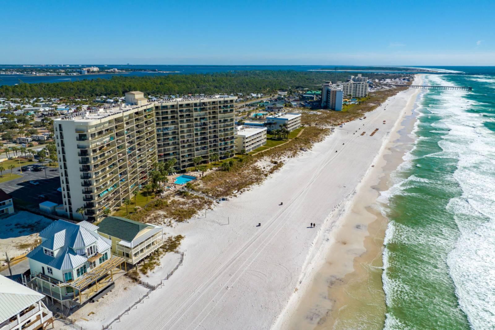 The Commodore - Residential