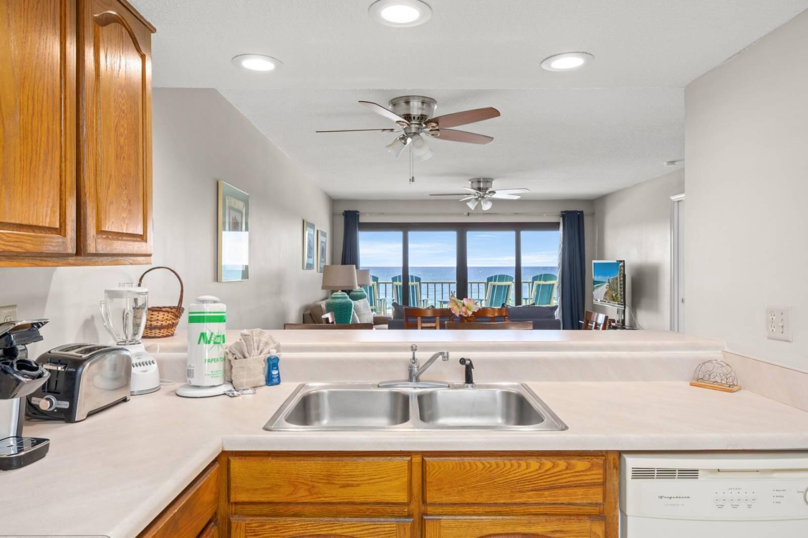 The Commodore - Residential