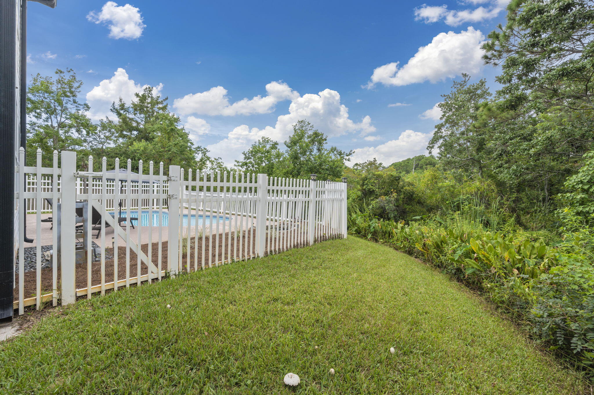 Parish Pines S/D Lot 10 Blk C - Residential