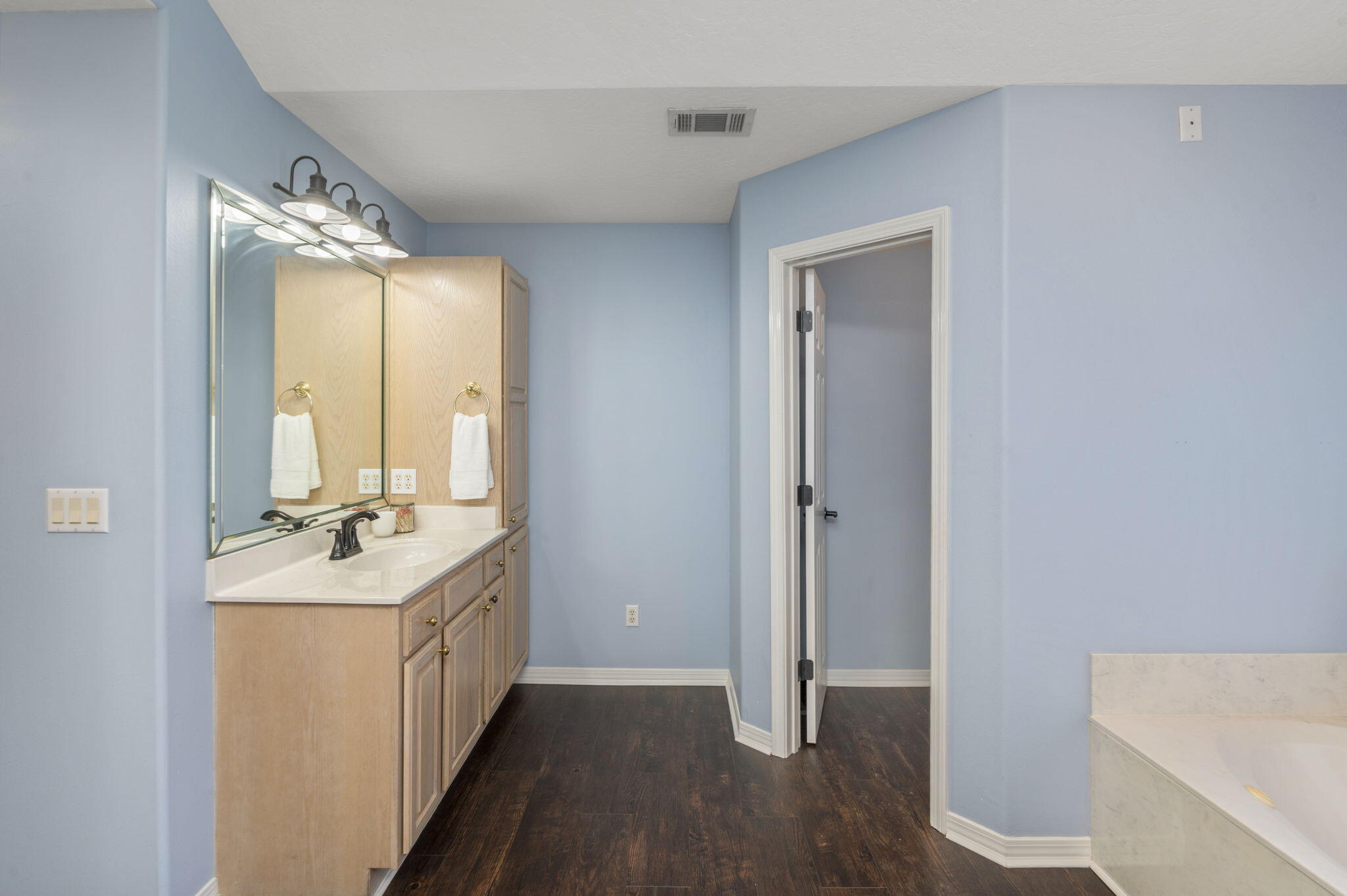Parish Pines S/D Lot 10 Blk C - Residential