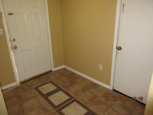 SCHNEIDER DRIVE T/H - Residential