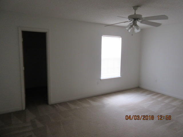 SCHNEIDER DRIVE T/H - Residential