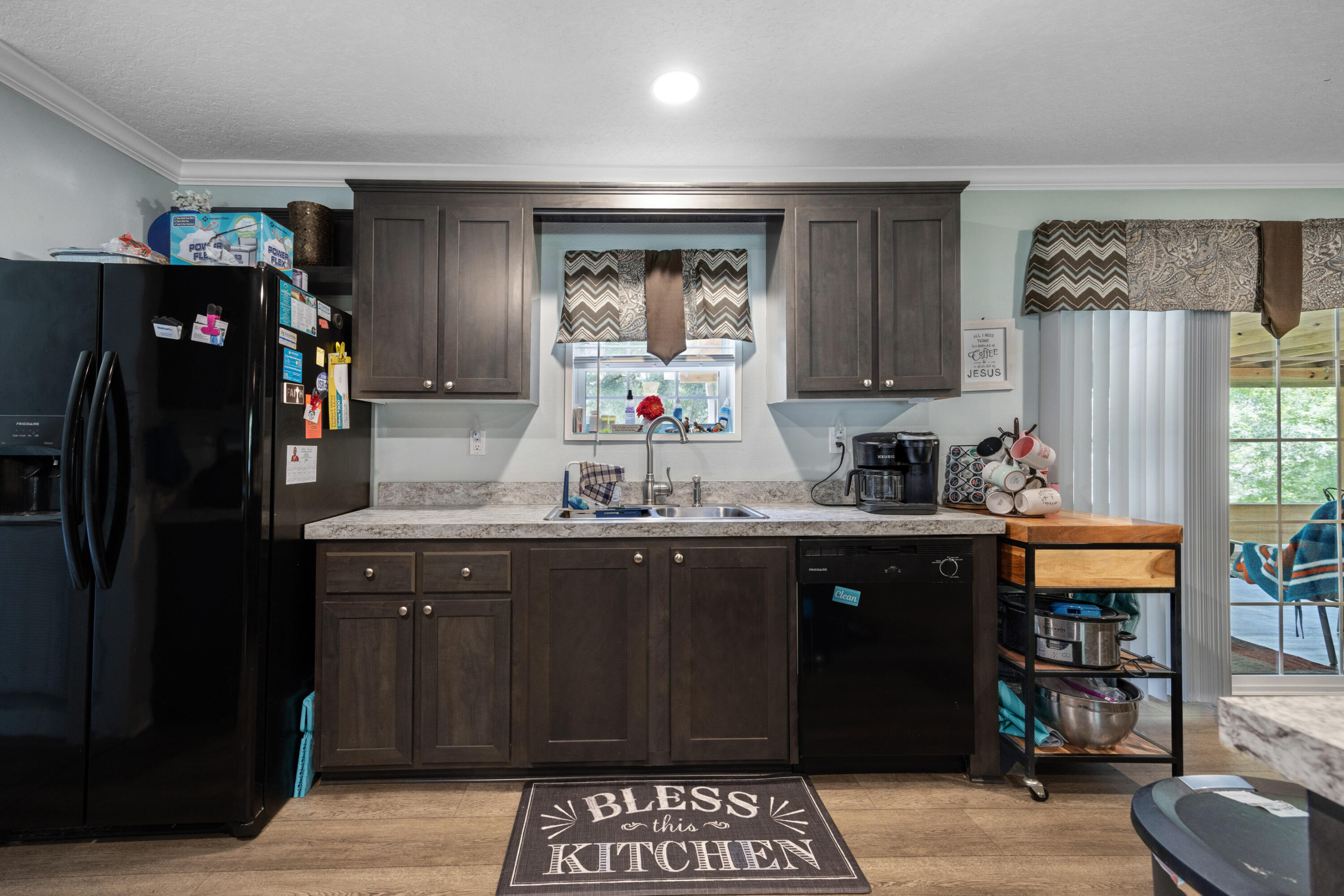 NO RECORDED SUBDIVISION - Residential