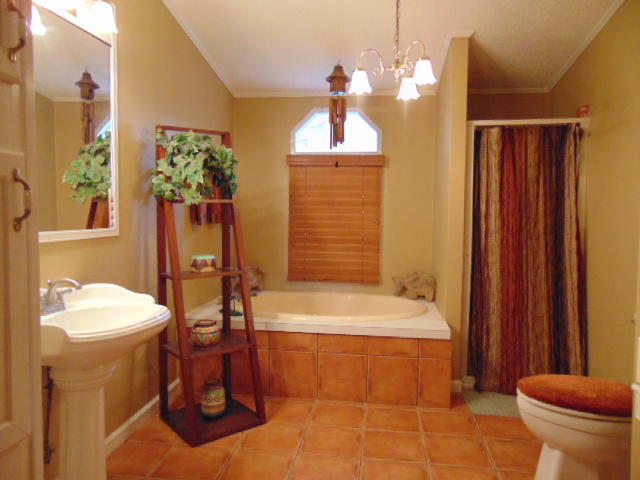 HOLLY PINES ESTATES - Residential