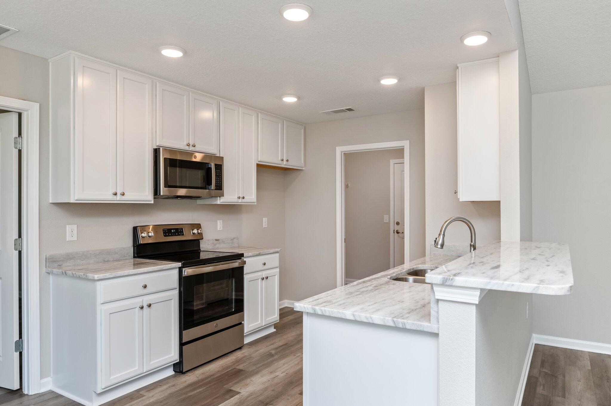 SOUTHERN OAKS - Residential