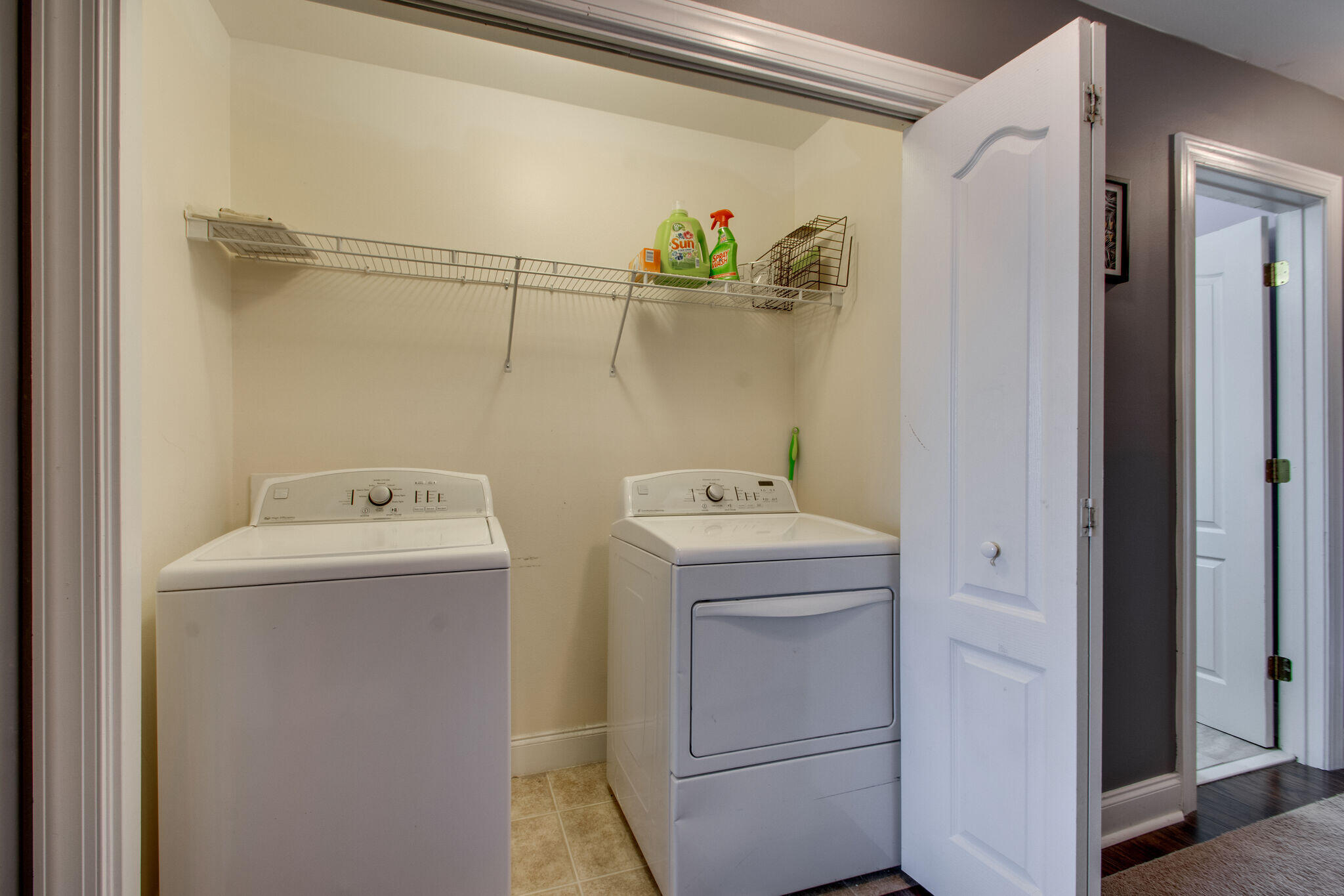 OLD BAY TOWNHOMES - Residential Lease