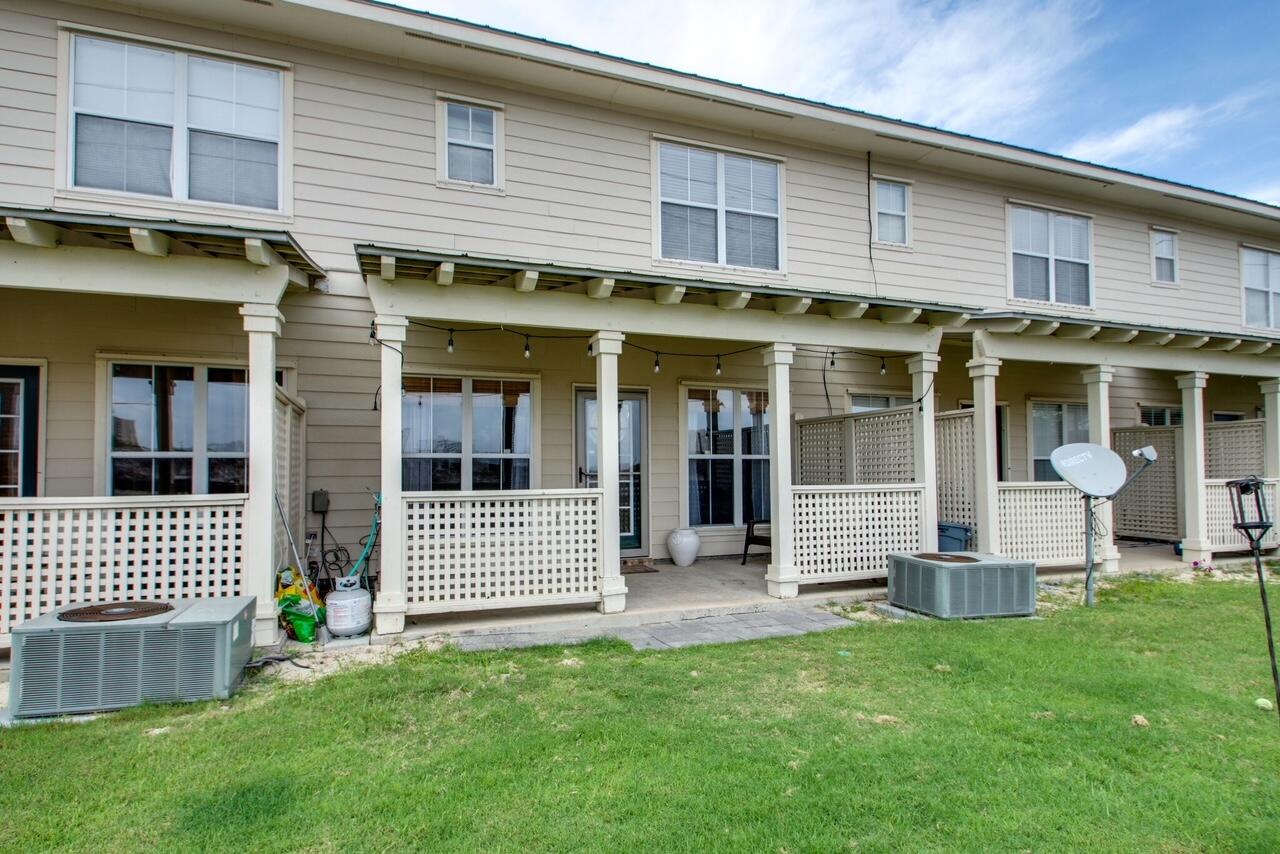 OLD BAY TOWNHOMES - Residential Lease