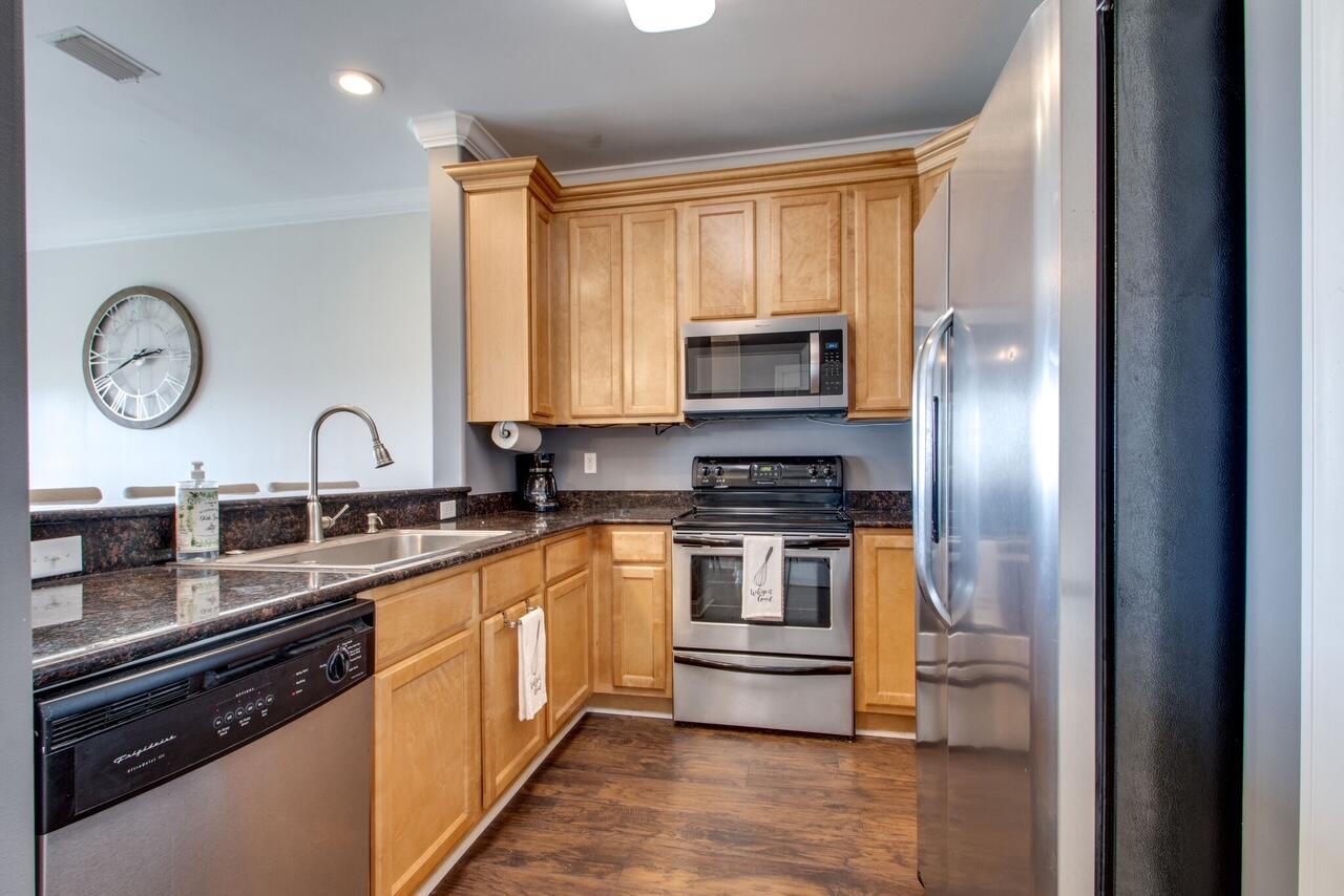 OLD BAY TOWNHOMES - Residential Lease