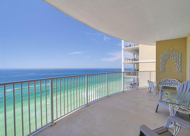 TWIN PALMS RESORT - Residential