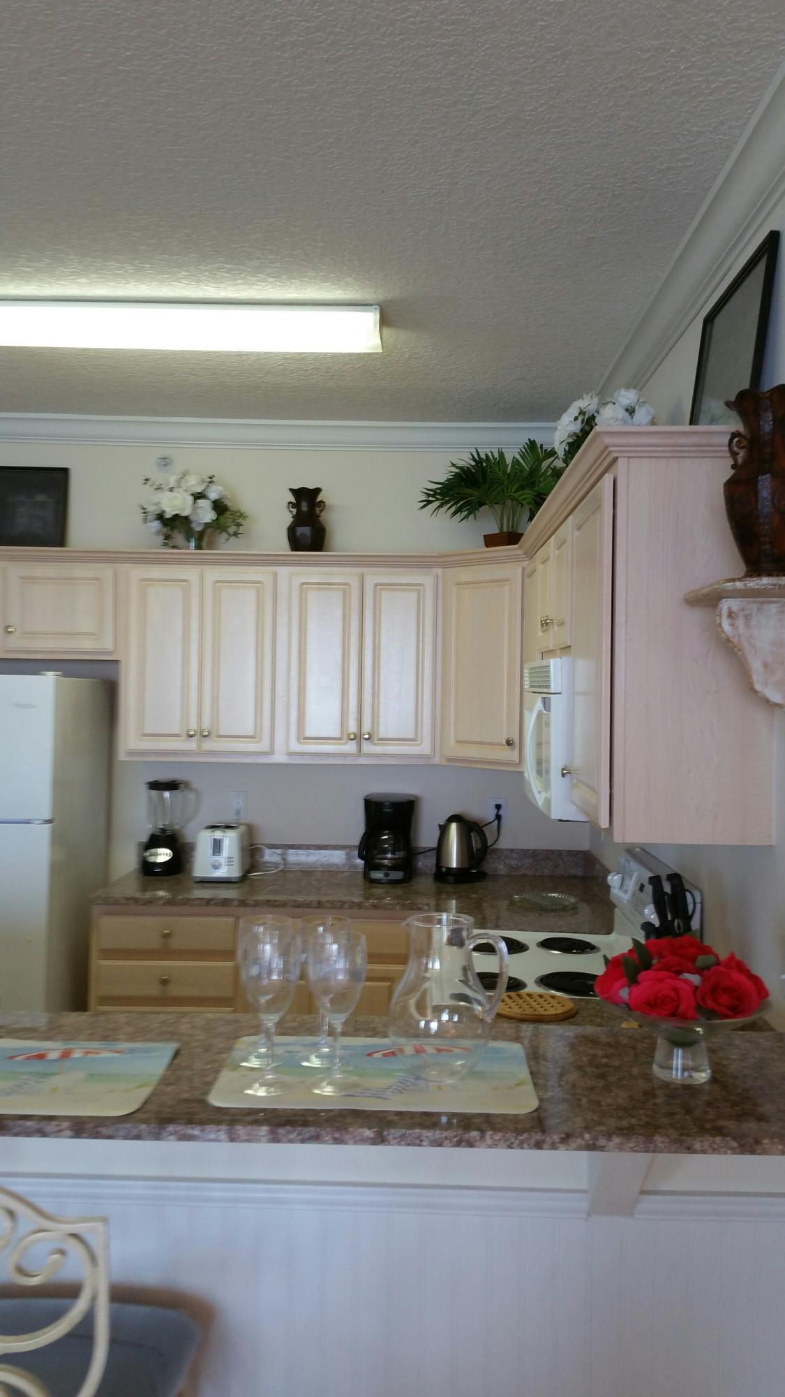 TWIN PALMS RESORT - Residential