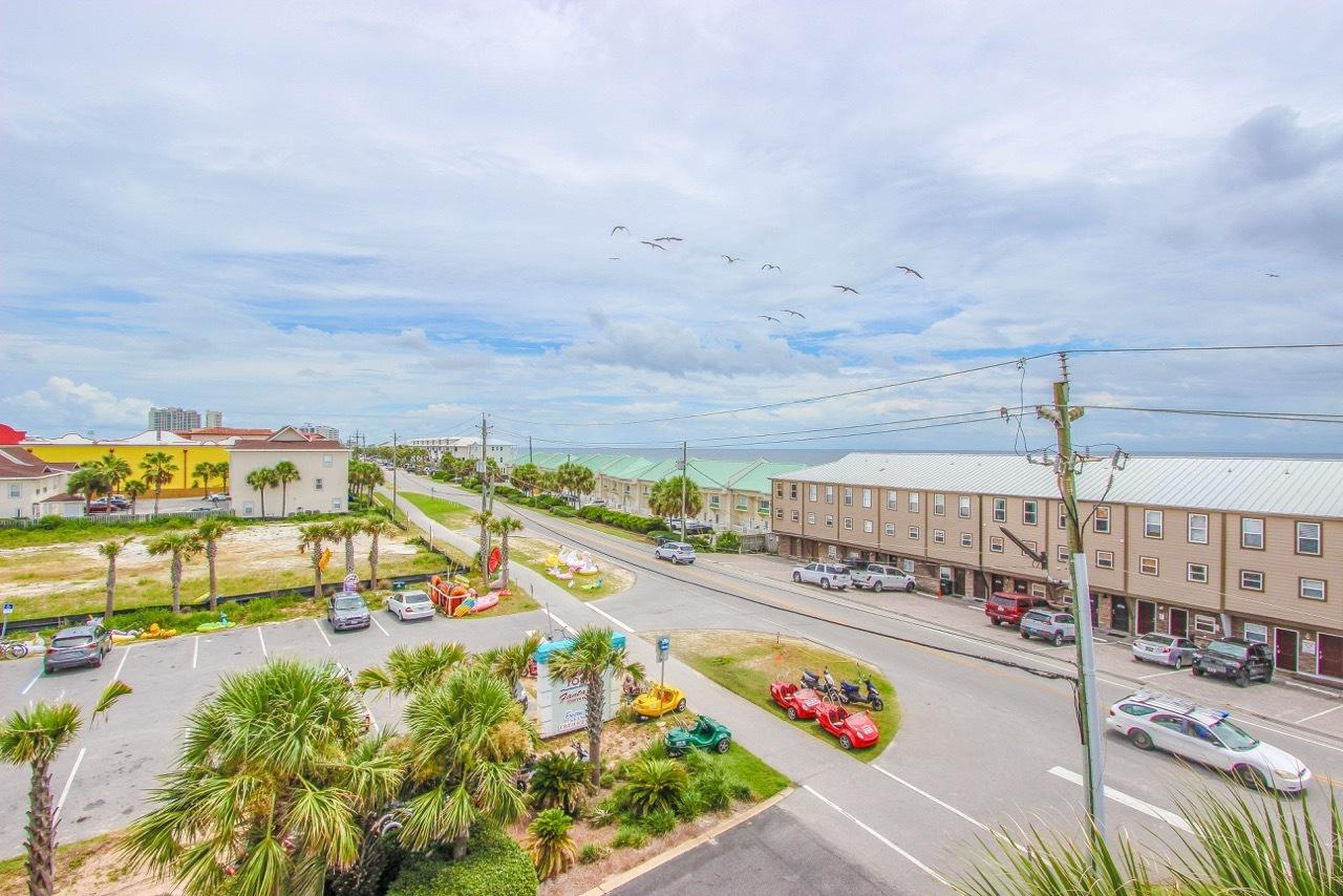CIBONEY CONDO - Residential