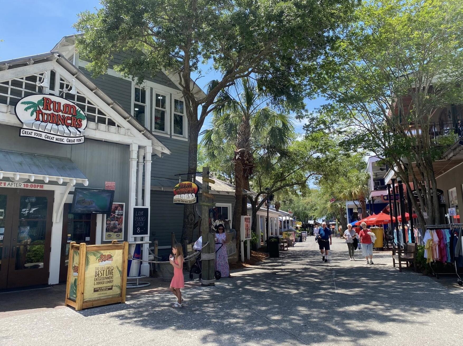 BAHIA CONDO - Residential