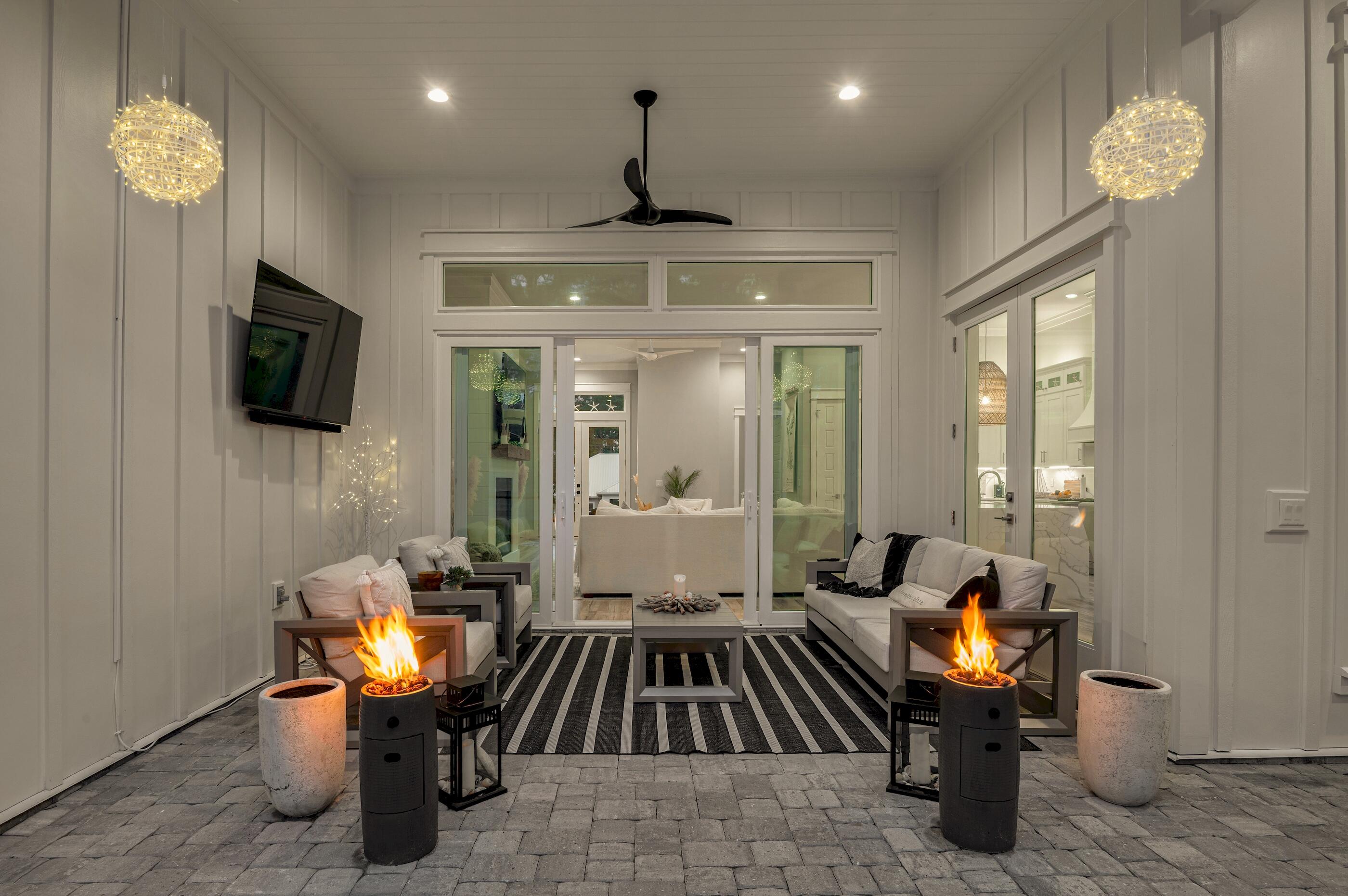 SANTA ROSA RIDGE UNIT 1 - Residential