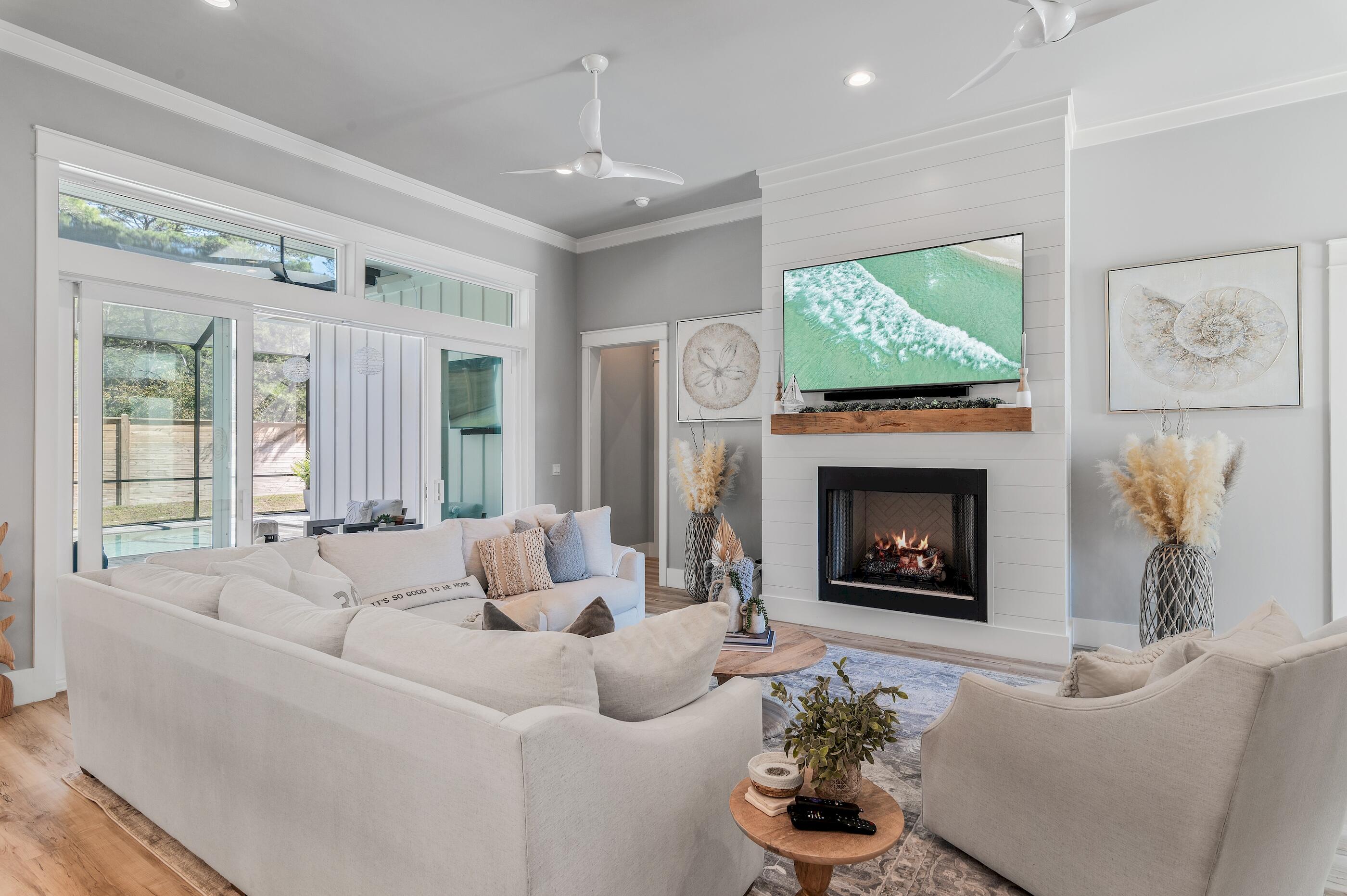 SANTA ROSA RIDGE UNIT 1 - Residential