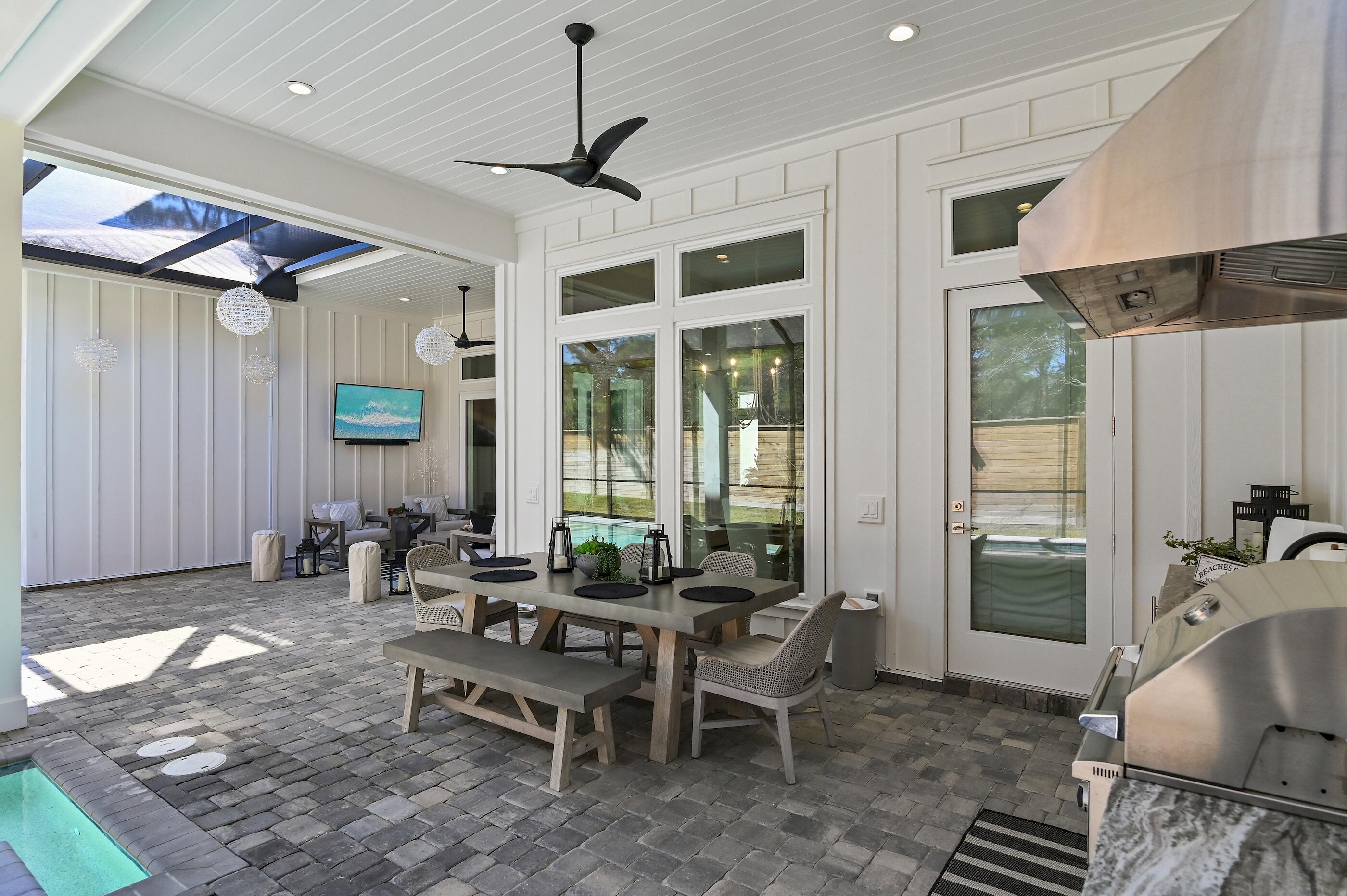 SANTA ROSA RIDGE UNIT 1 - Residential