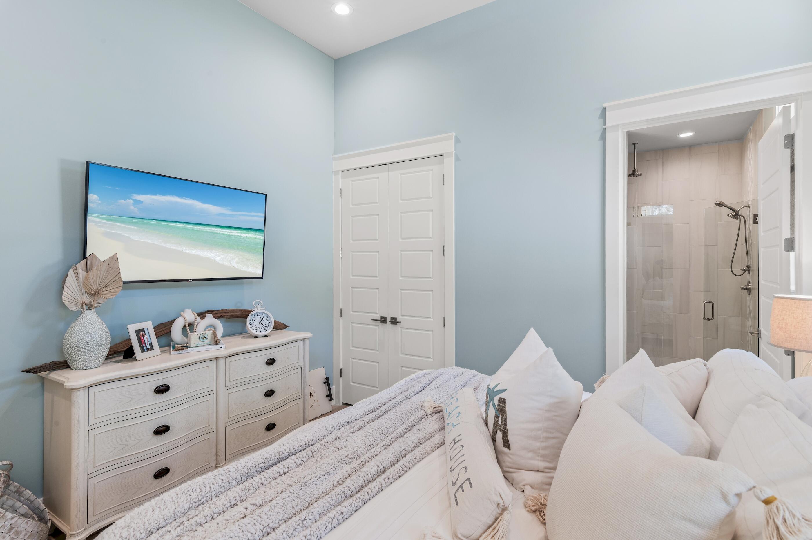 SANTA ROSA RIDGE UNIT 1 - Residential