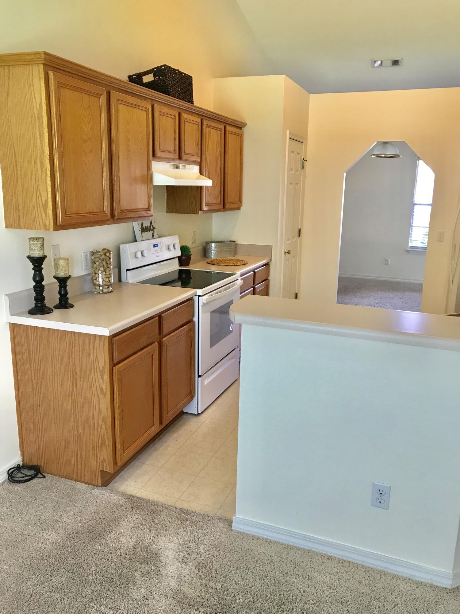 ASHWOOD 1ST ADDN - Residential