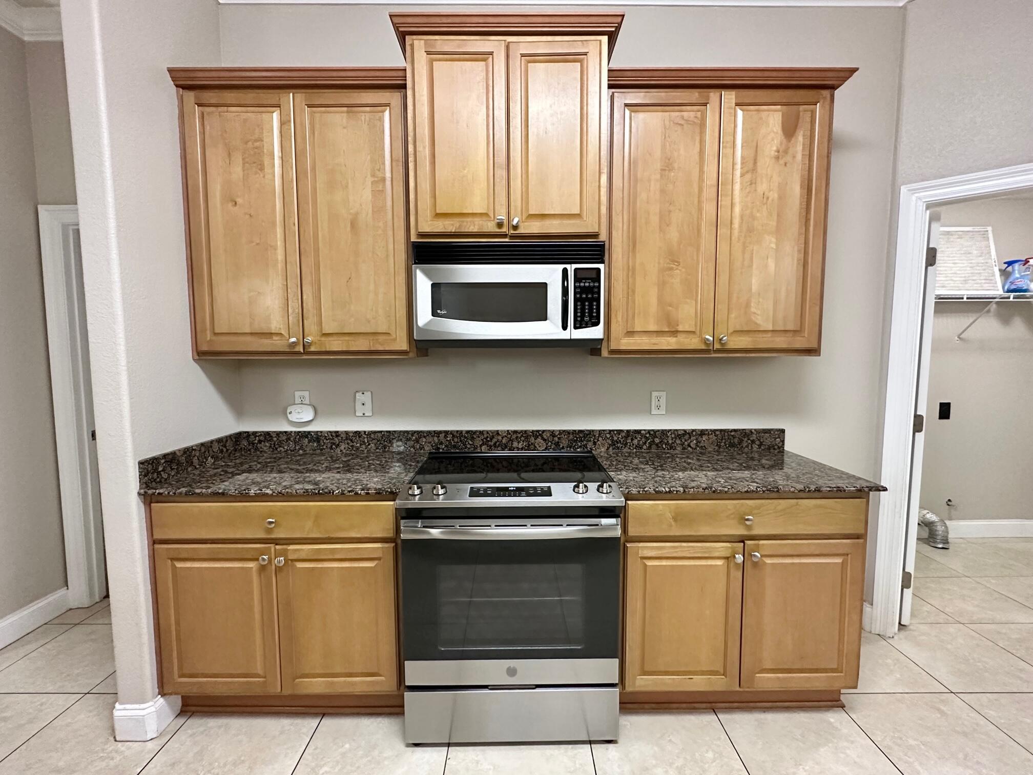 CHANAN ESTATES - Residential Lease