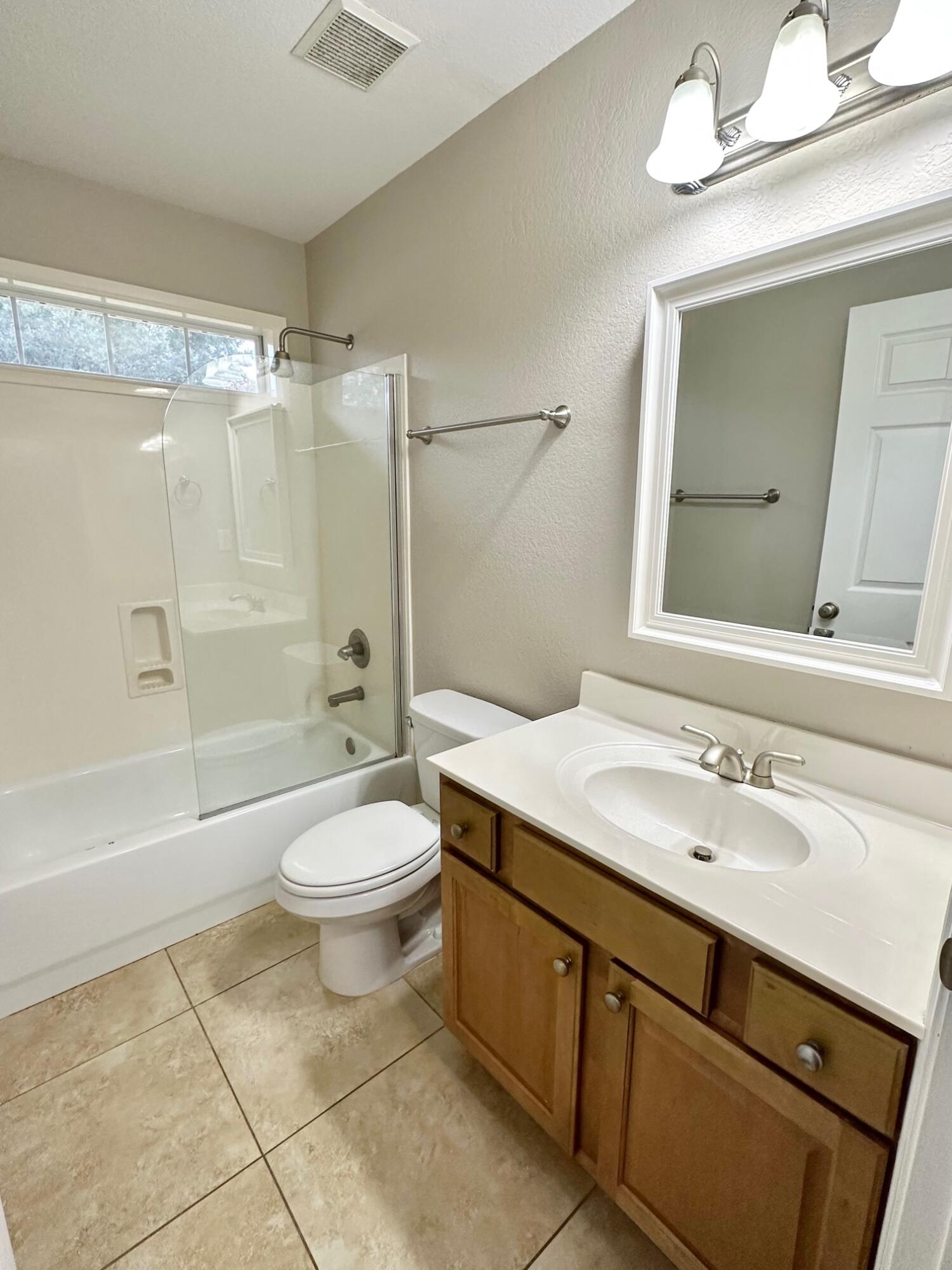 CHANAN ESTATES - Residential Lease