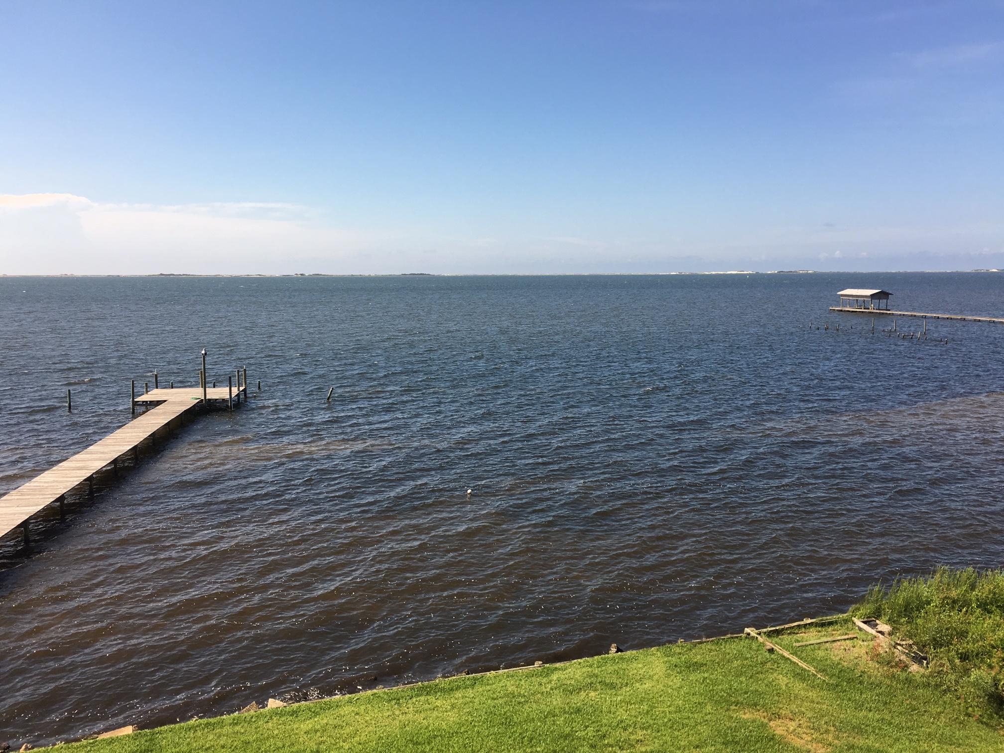 SOUNDWIND CONDO - Residential