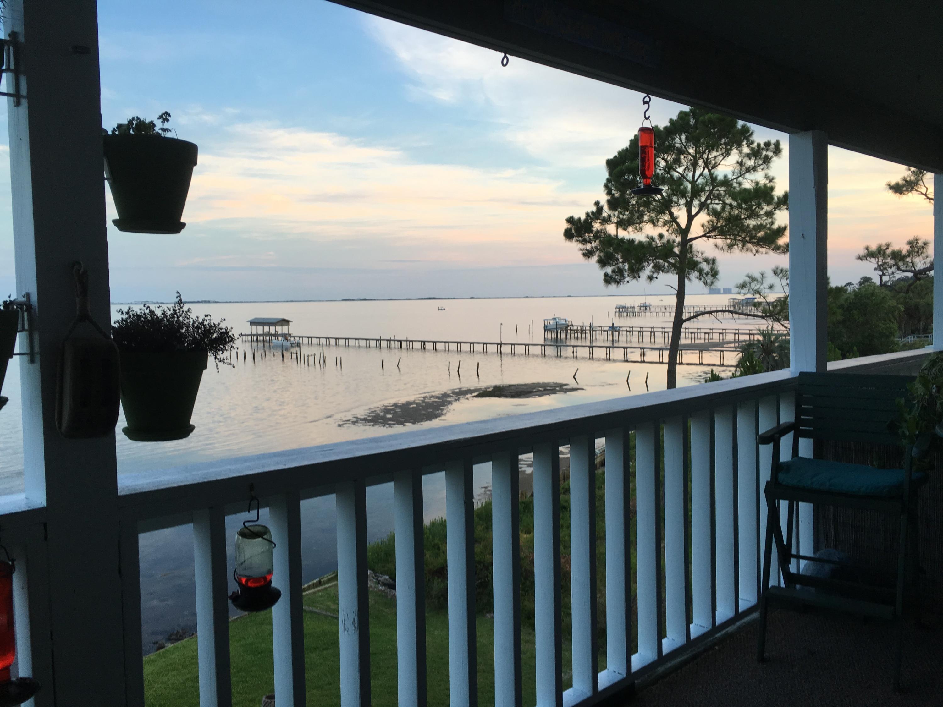 SOUNDWIND CONDO - Residential