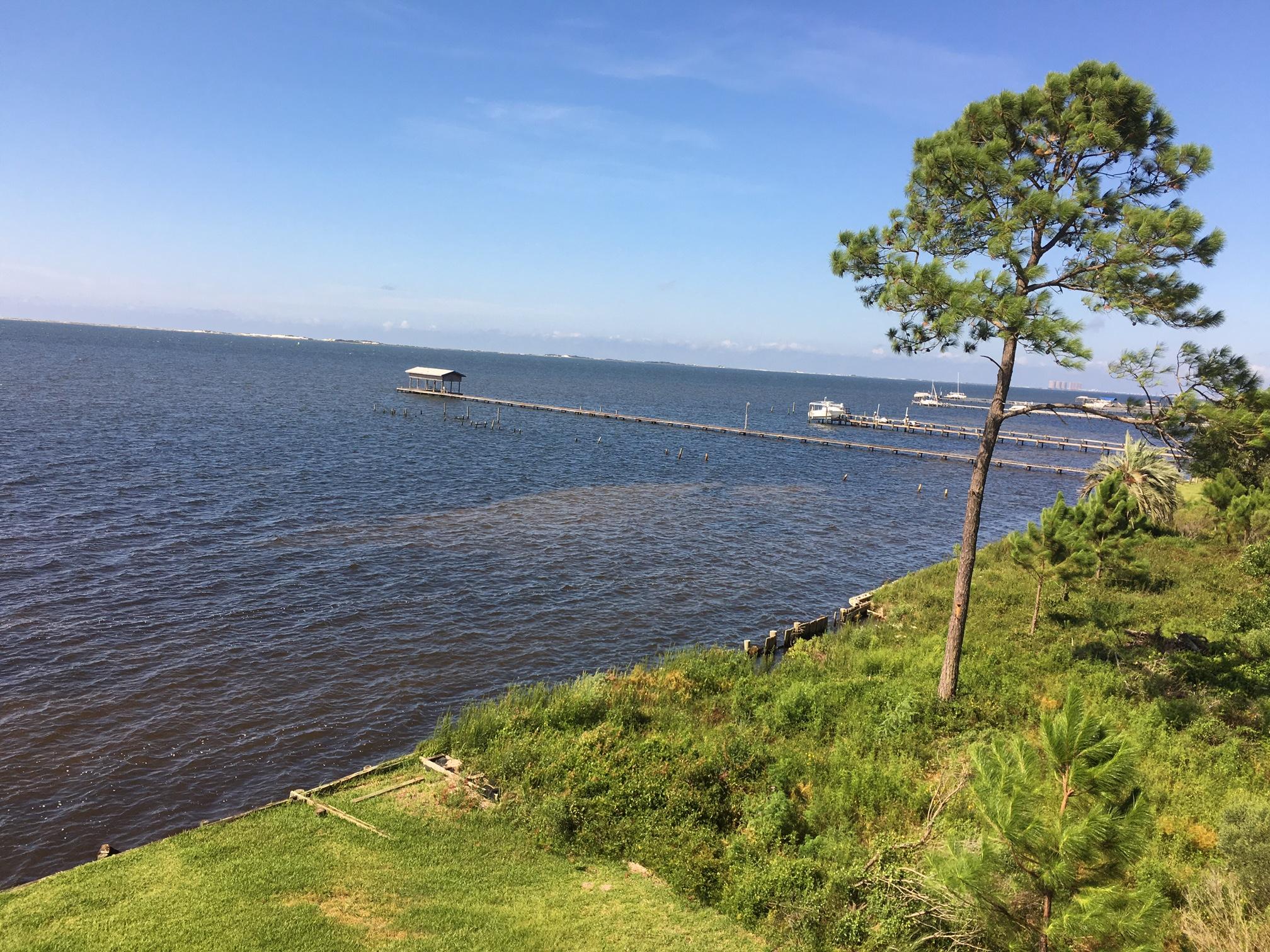 SOUNDWIND CONDO - Residential