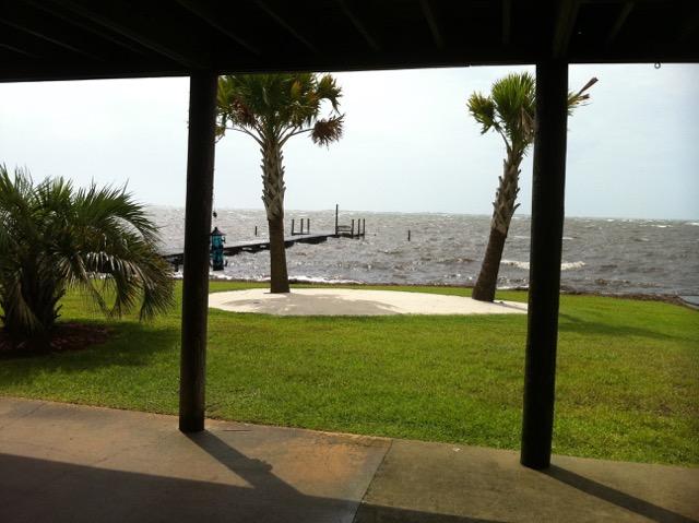 SOUNDWIND CONDO - Residential