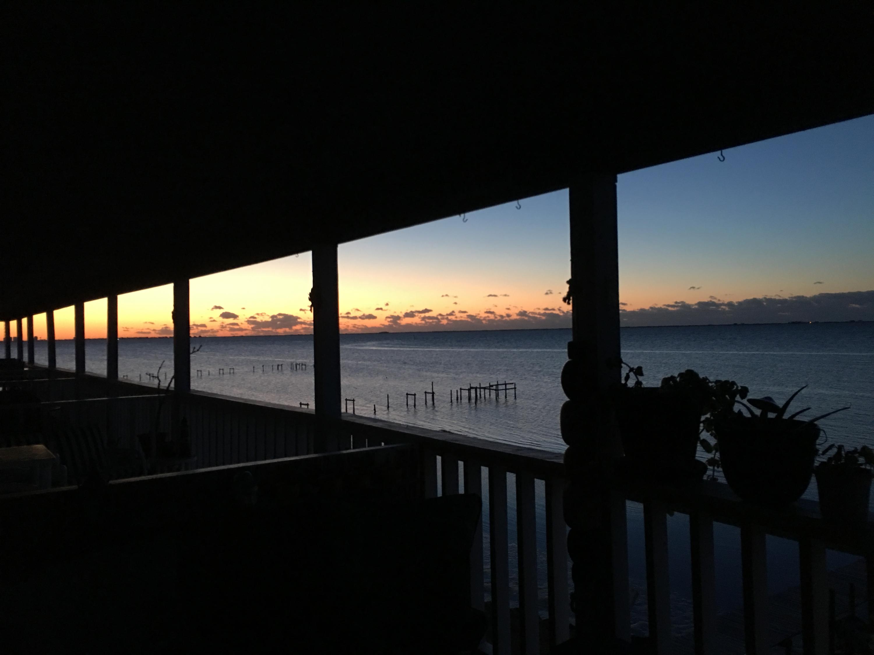 SOUNDWIND CONDO - Residential