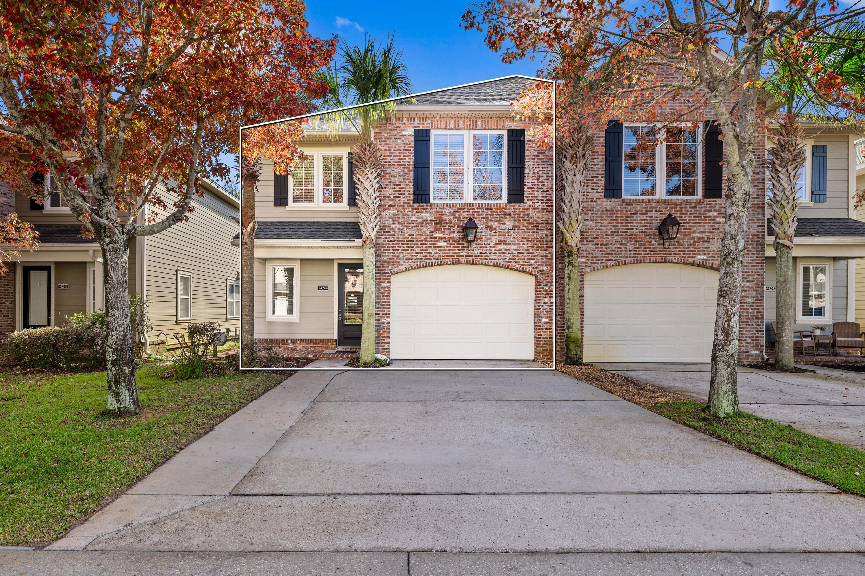 MARINA LANDING - Residential