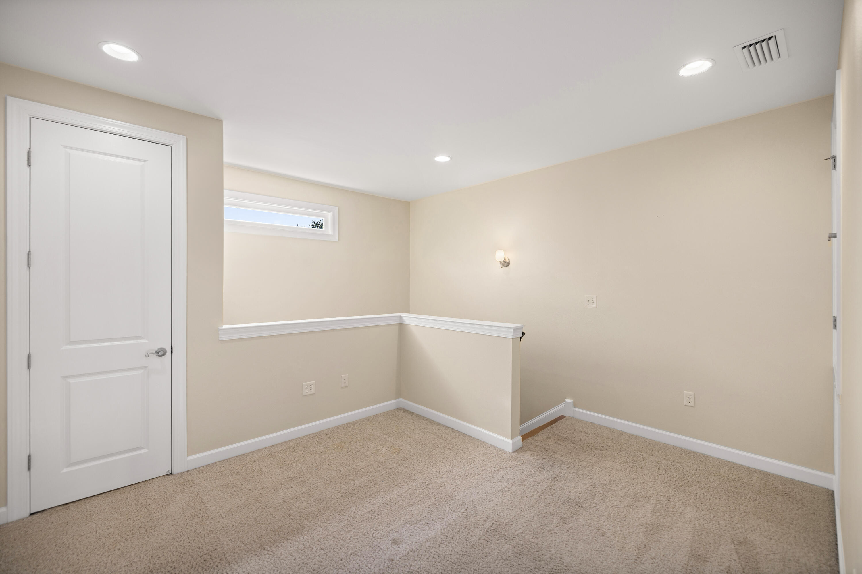 MARINA LANDING - Residential